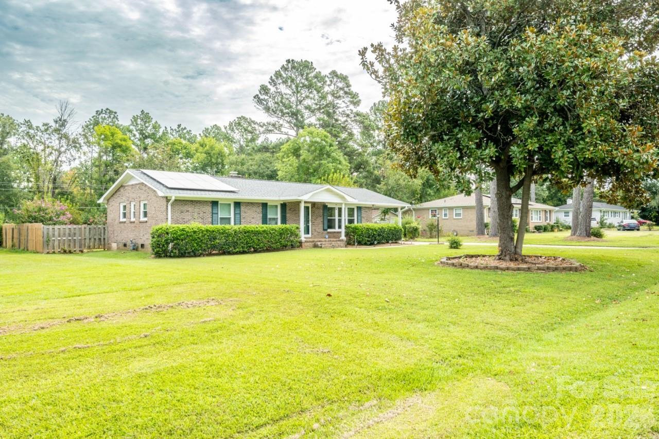 753 Schuyler Drive — Rock Hill