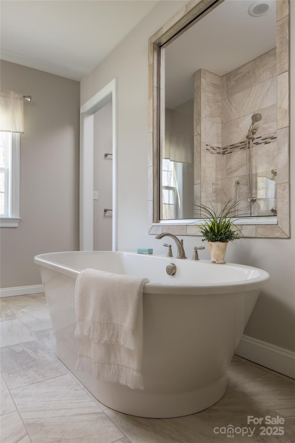 7601 Babe Stillwell Farm Road — Huntersville