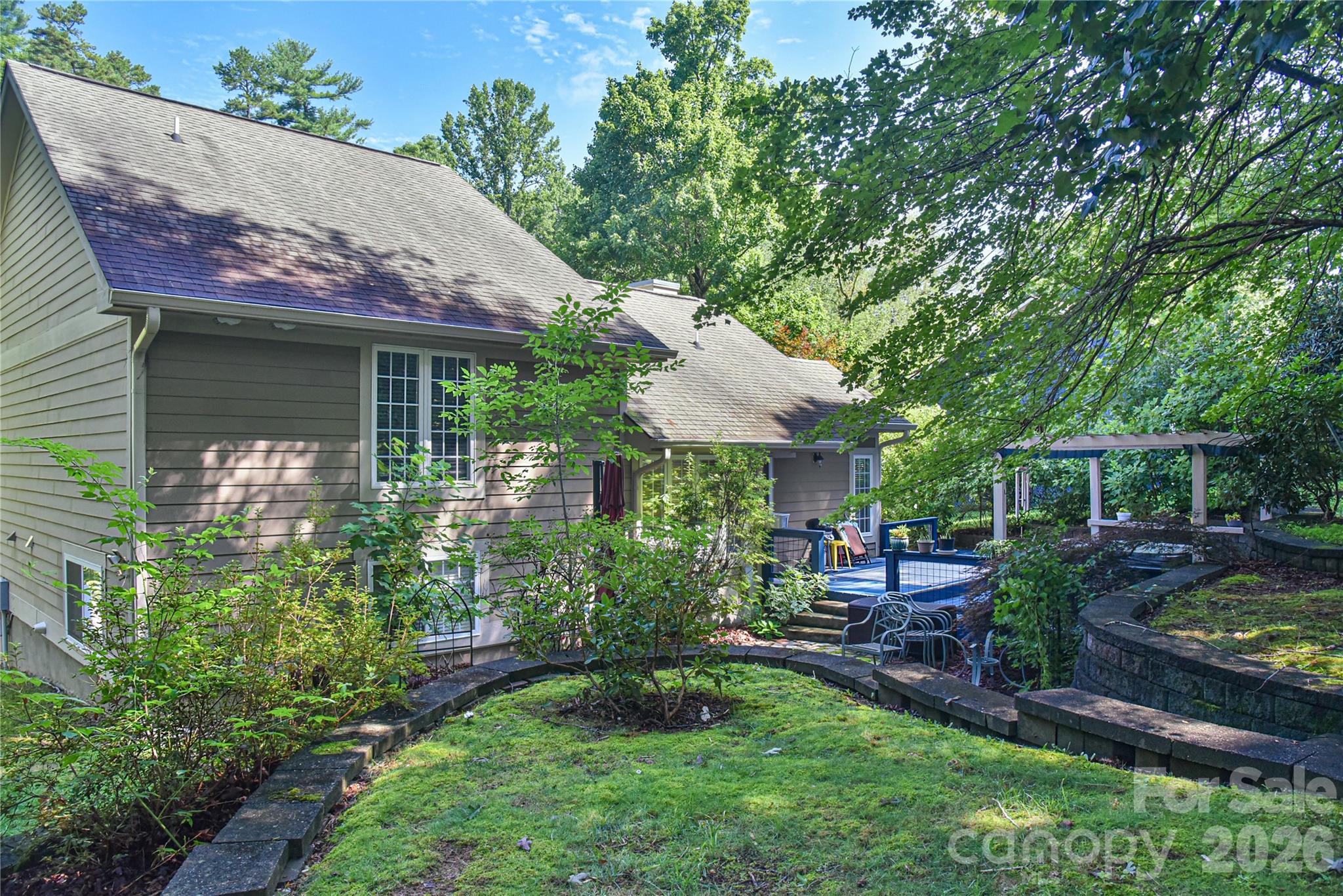 911 Fanning Bridge Road — Fletcher