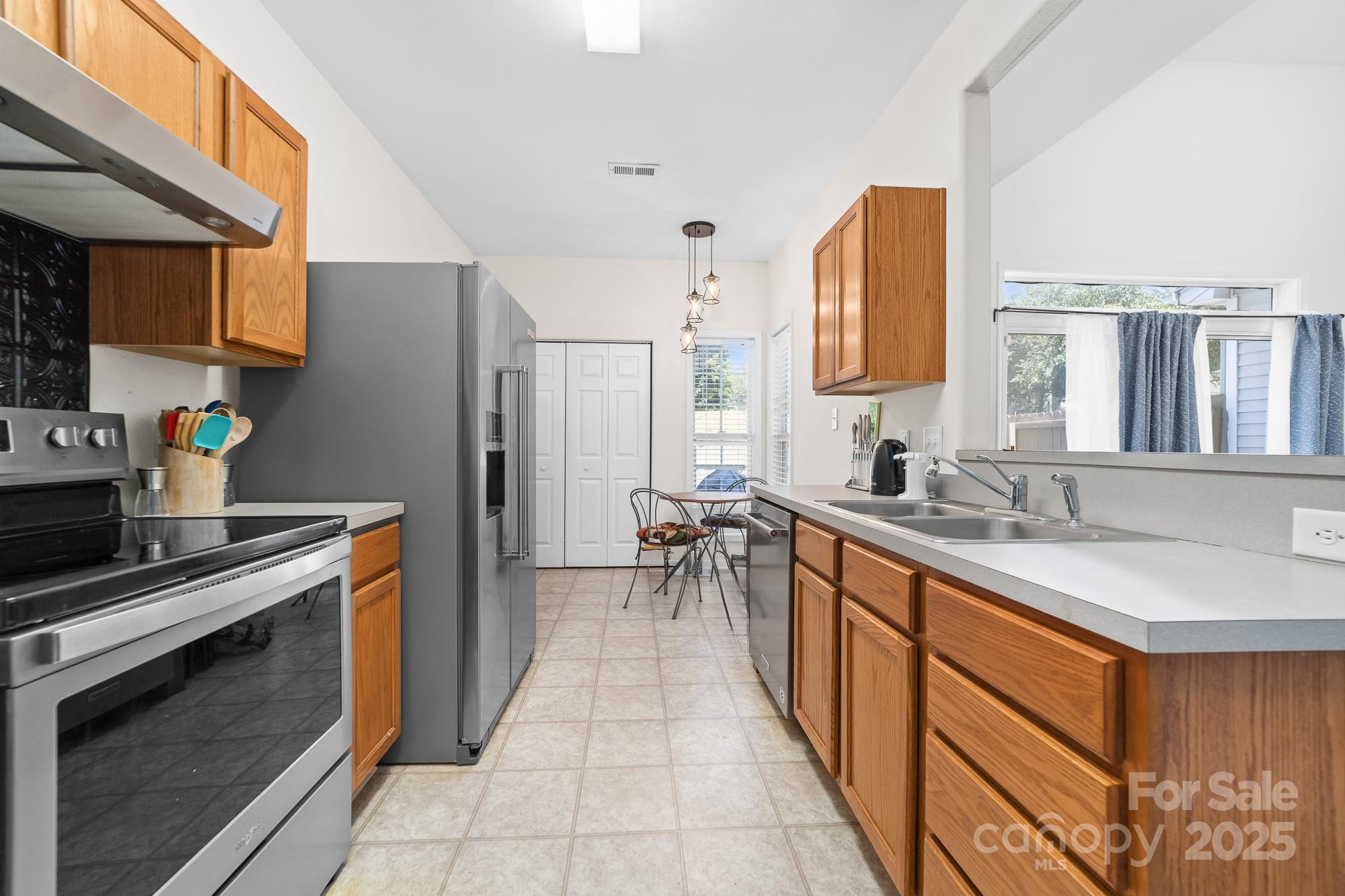 4313 Eaves Lane — Charlotte