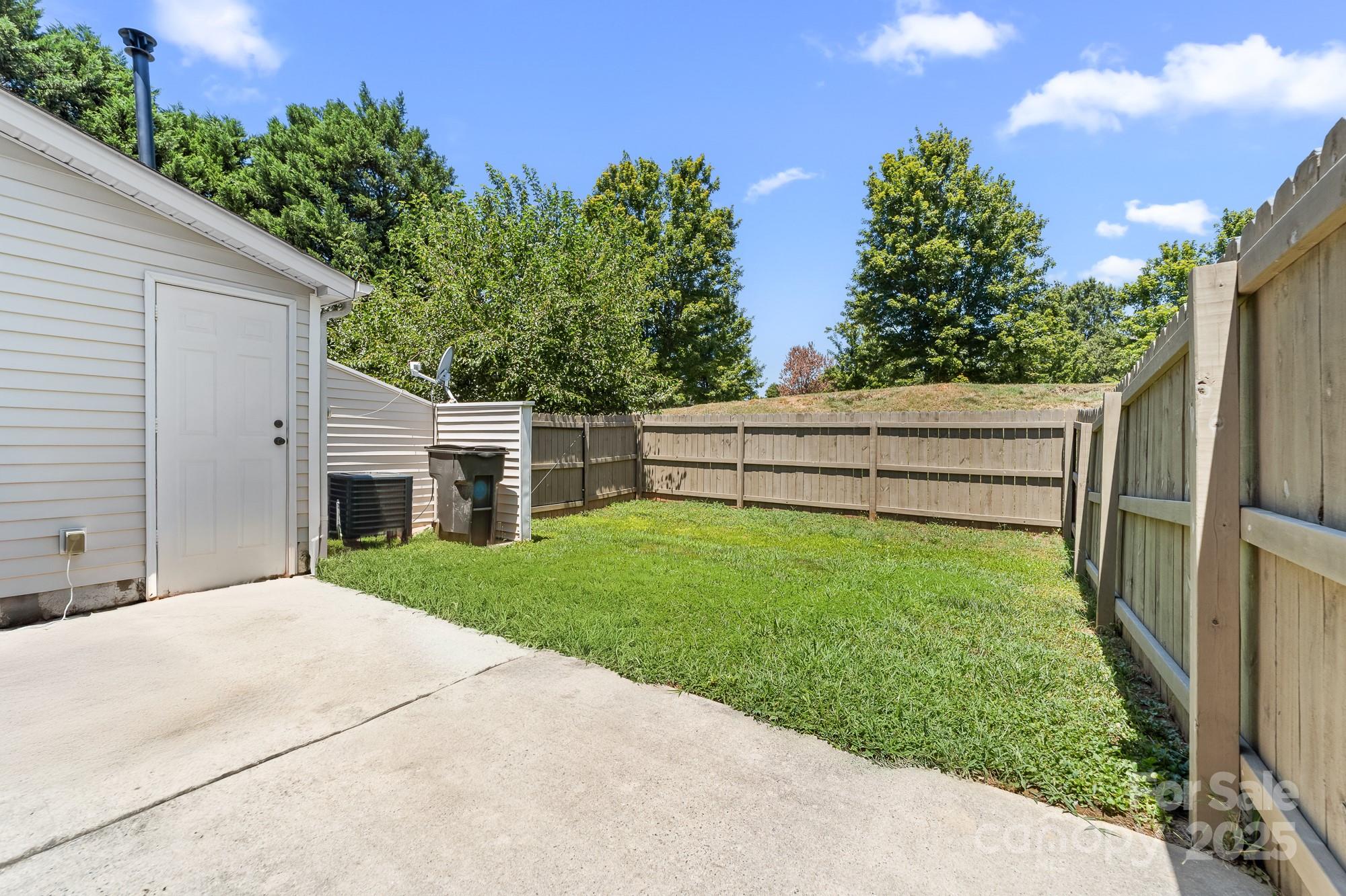 4313 Eaves Lane — Charlotte