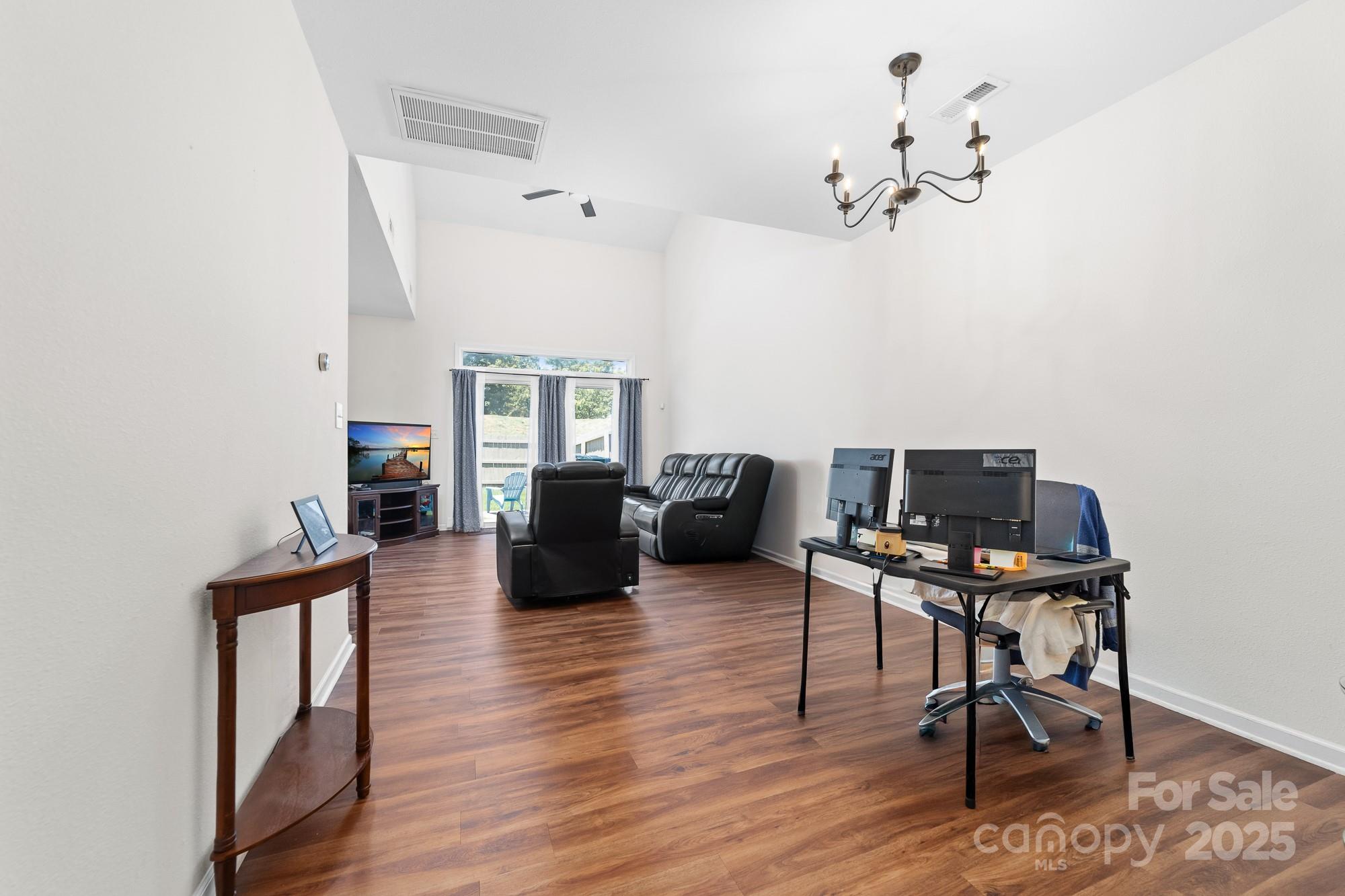 4313 Eaves Lane — Charlotte
