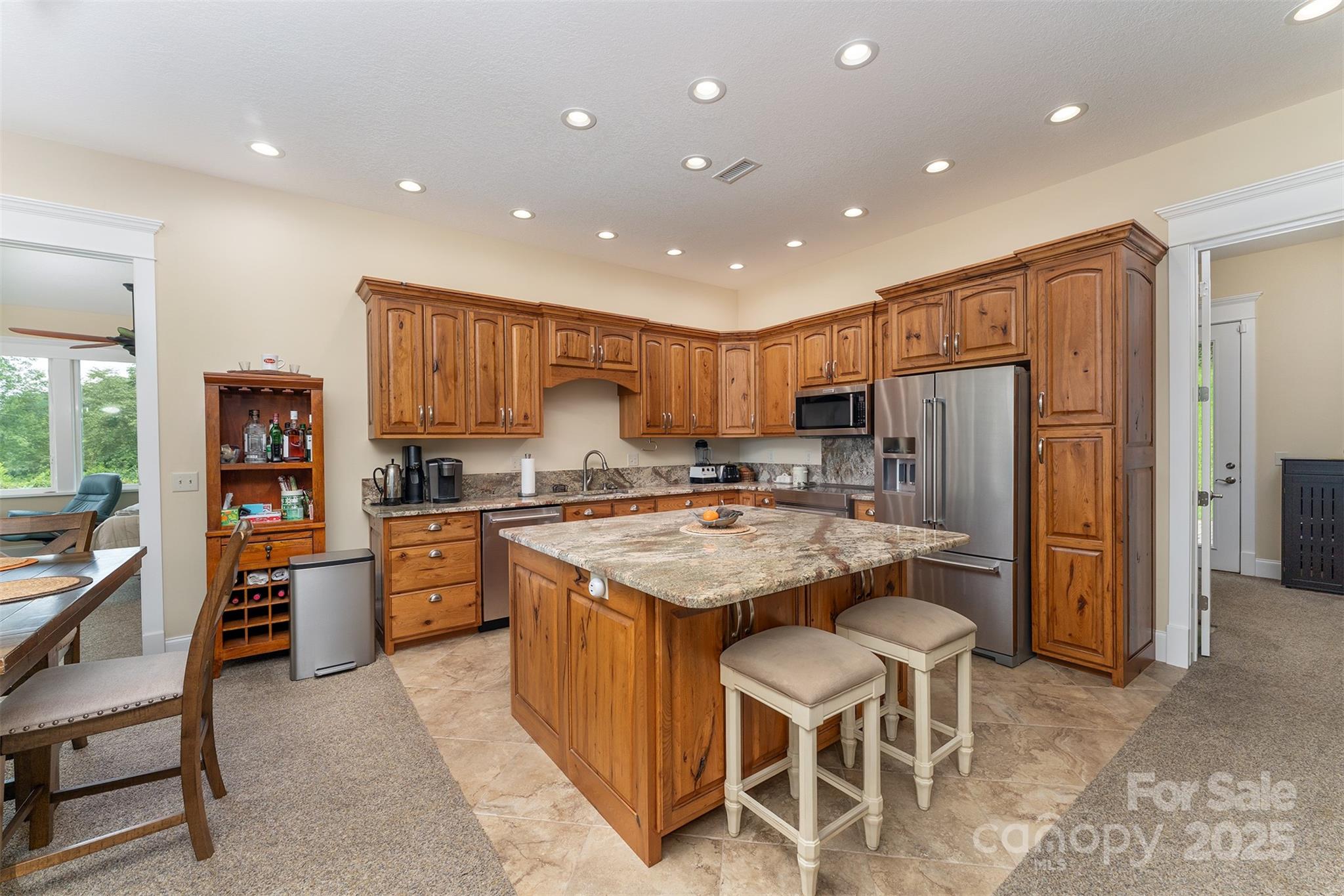 326 Golden Valley Drive — Hendersonville