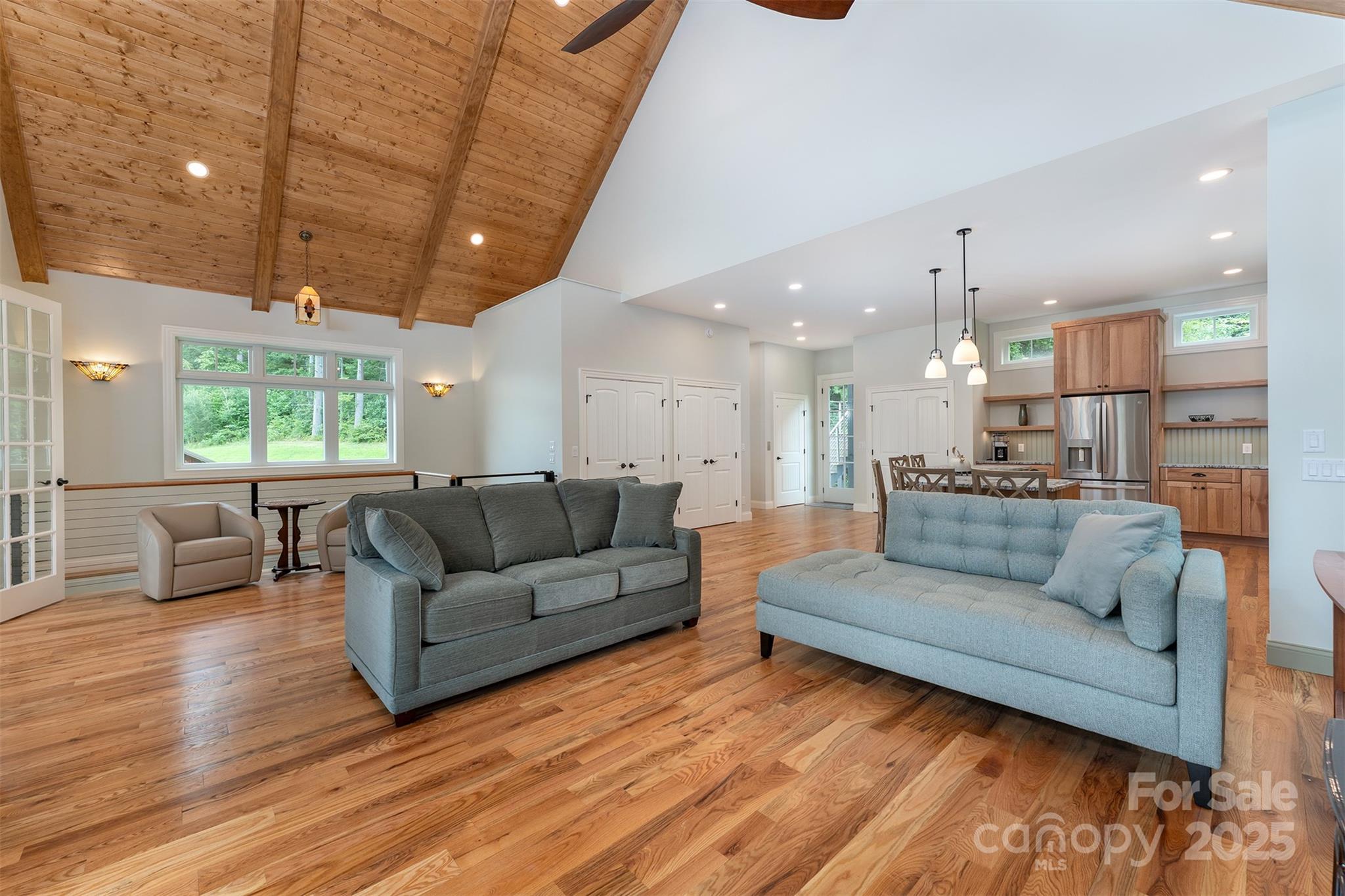 326 Golden Valley Drive — Hendersonville