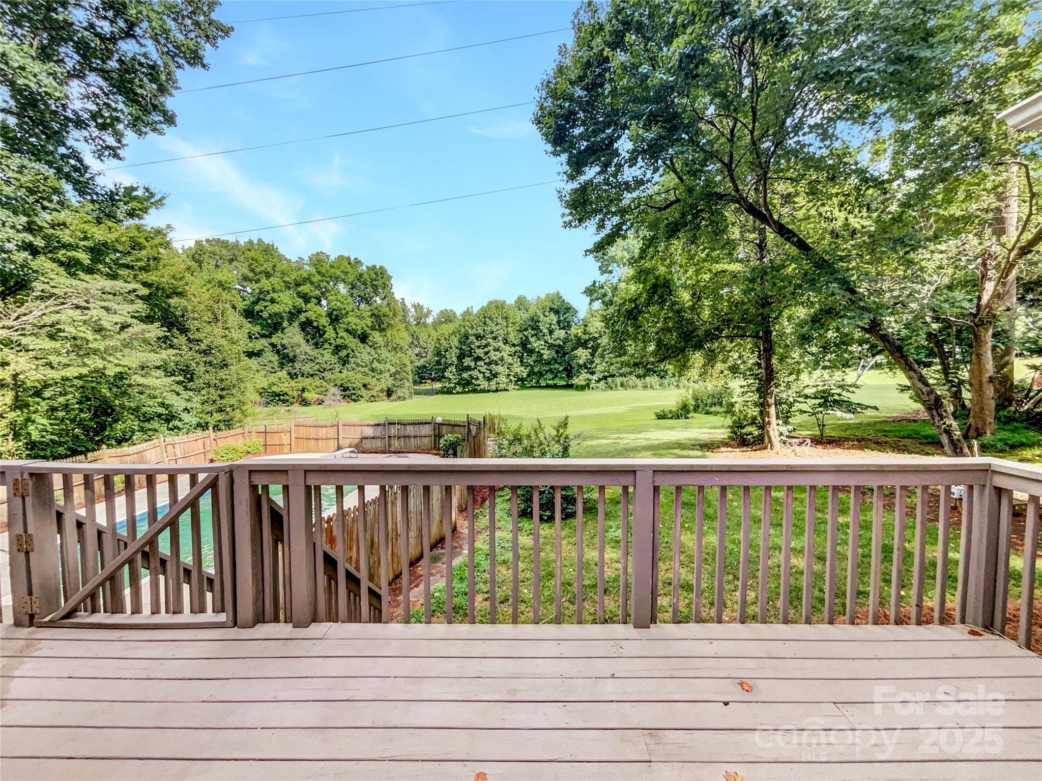 8117 Shannon Woods Lane — Matthews