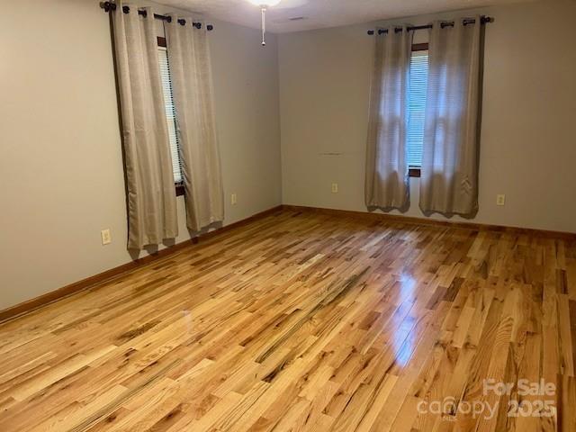 252 Deerfield Street SE — Lenoir