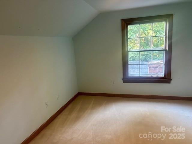 252 Deerfield Street SE — Lenoir