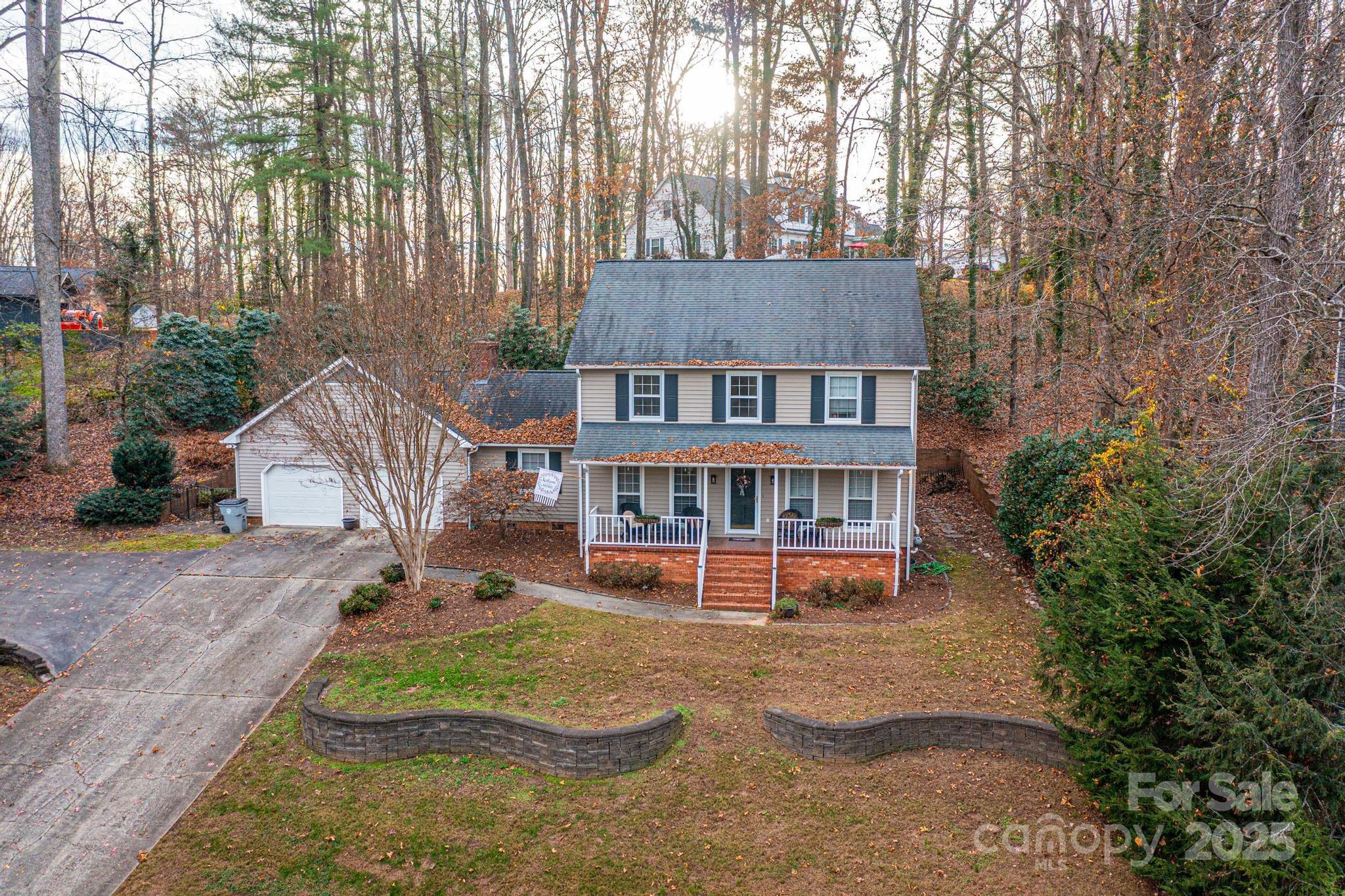 252 Deerfield Street SE — Lenoir