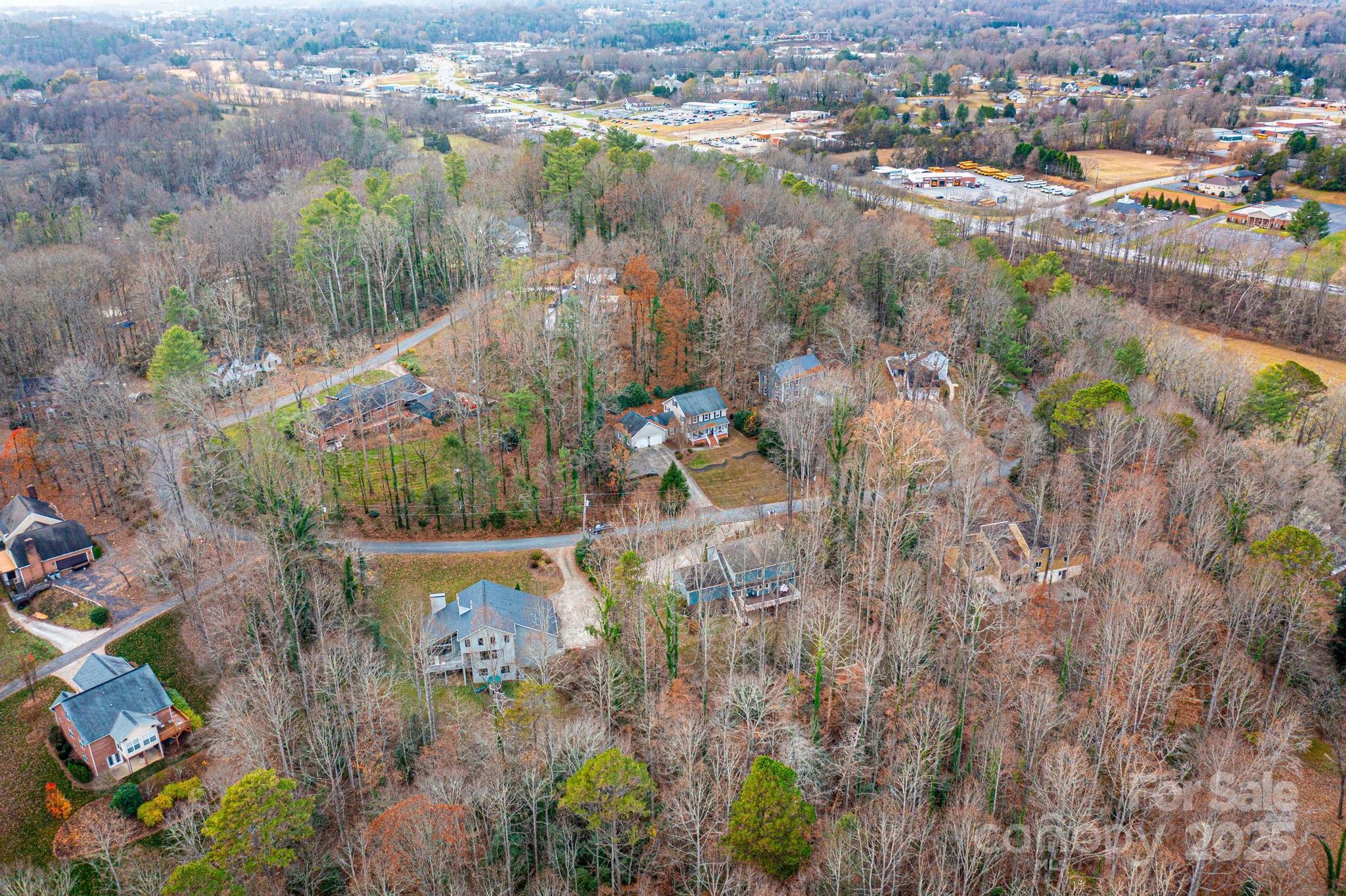 252 Deerfield Street SE — Lenoir