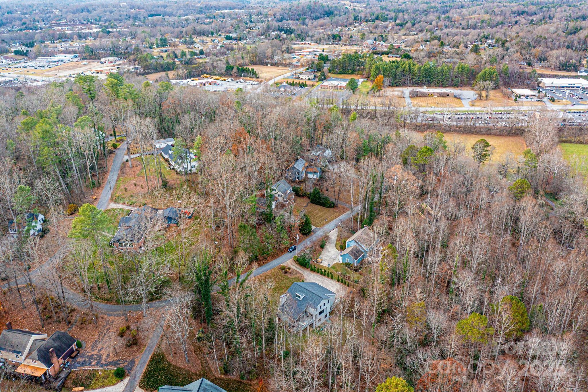 252 Deerfield Street SE — Lenoir