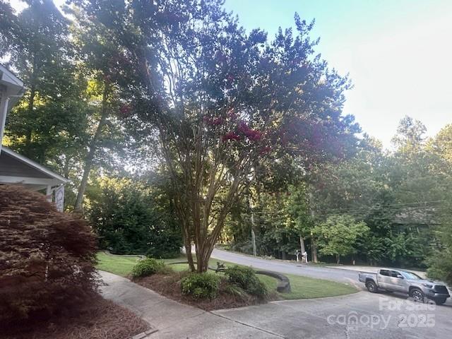 252 Deerfield Street SE — Lenoir