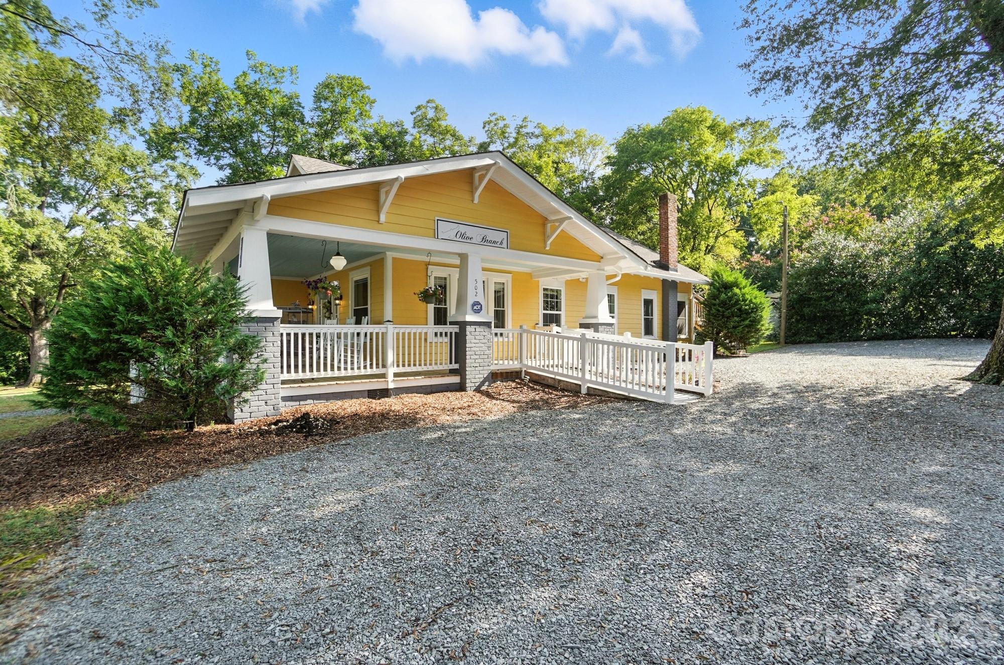 502 N Elm Street — Marshville