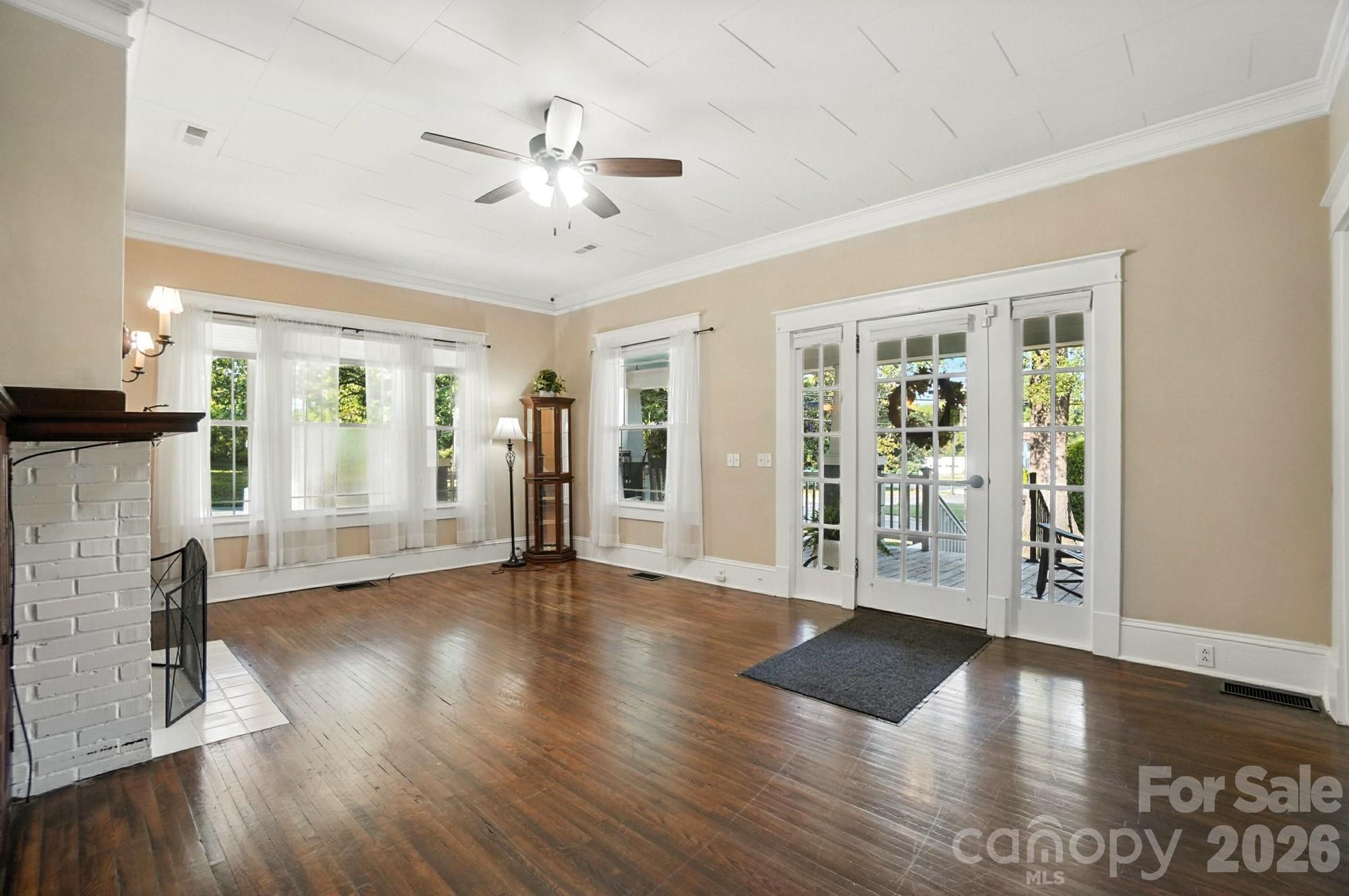 502 N Elm Street — Marshville
