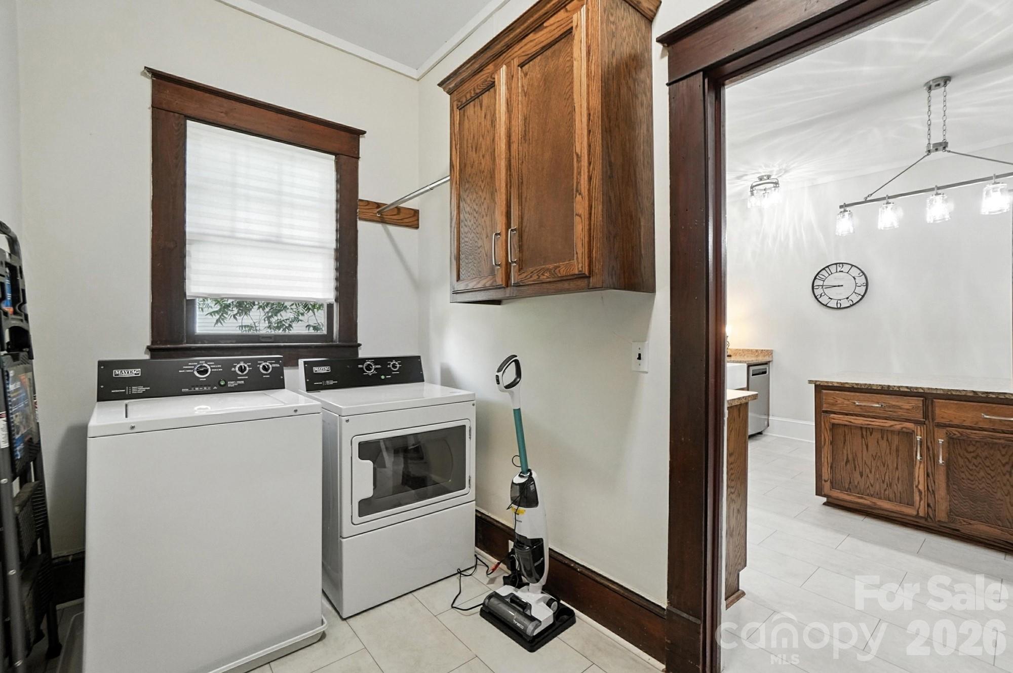 502 N Elm Street — Marshville