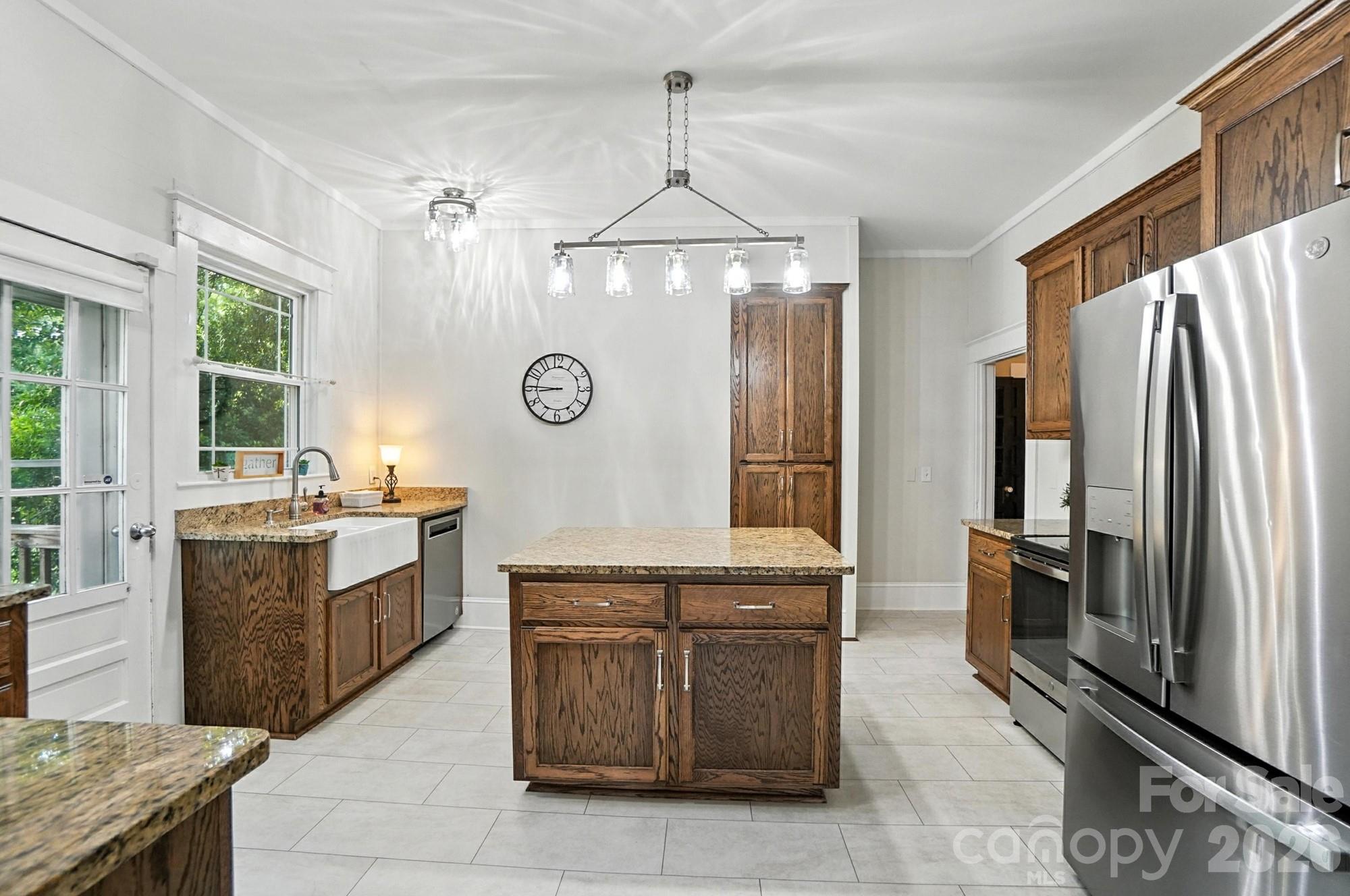502 N Elm Street — Marshville