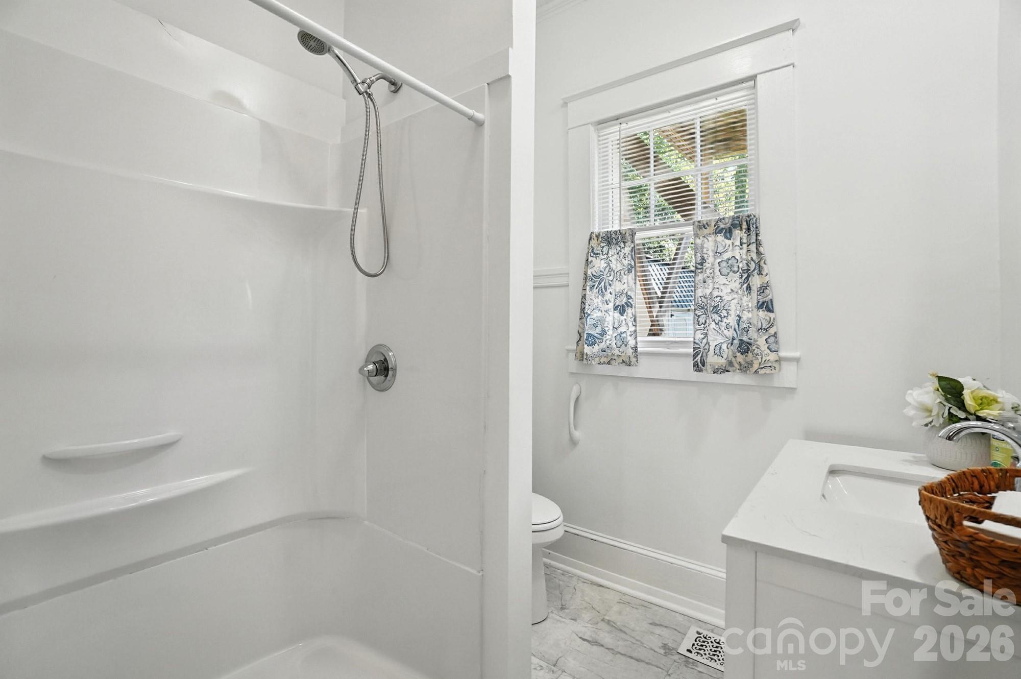 502 N Elm Street — Marshville