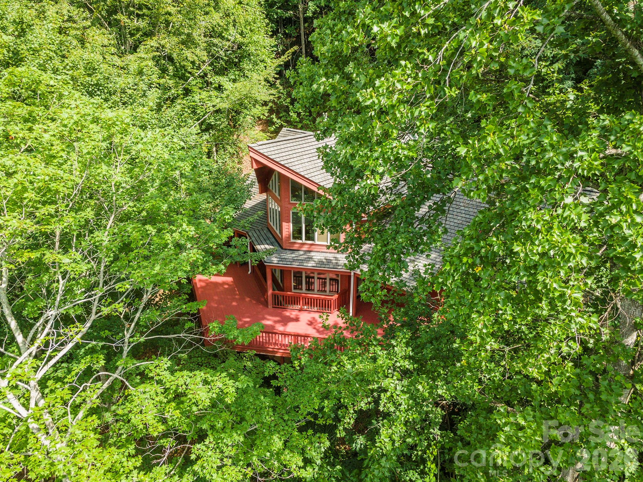 7 Winding Poplar Road — Black Mountain