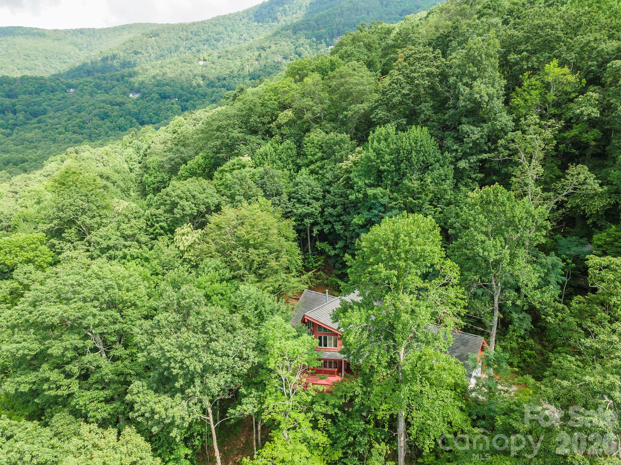 7 Winding Poplar Road — Black Mountain