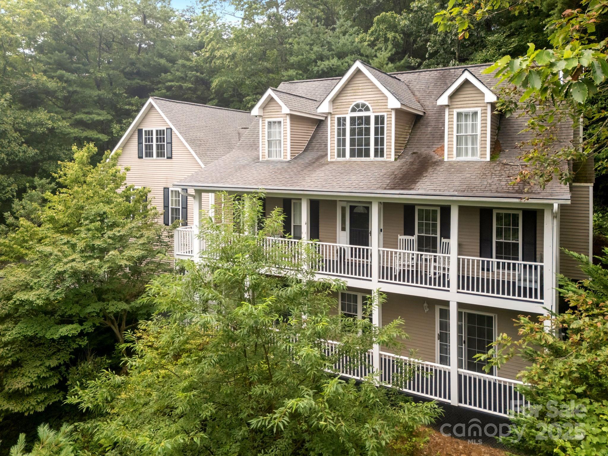 42 Surrey Run — Asheville