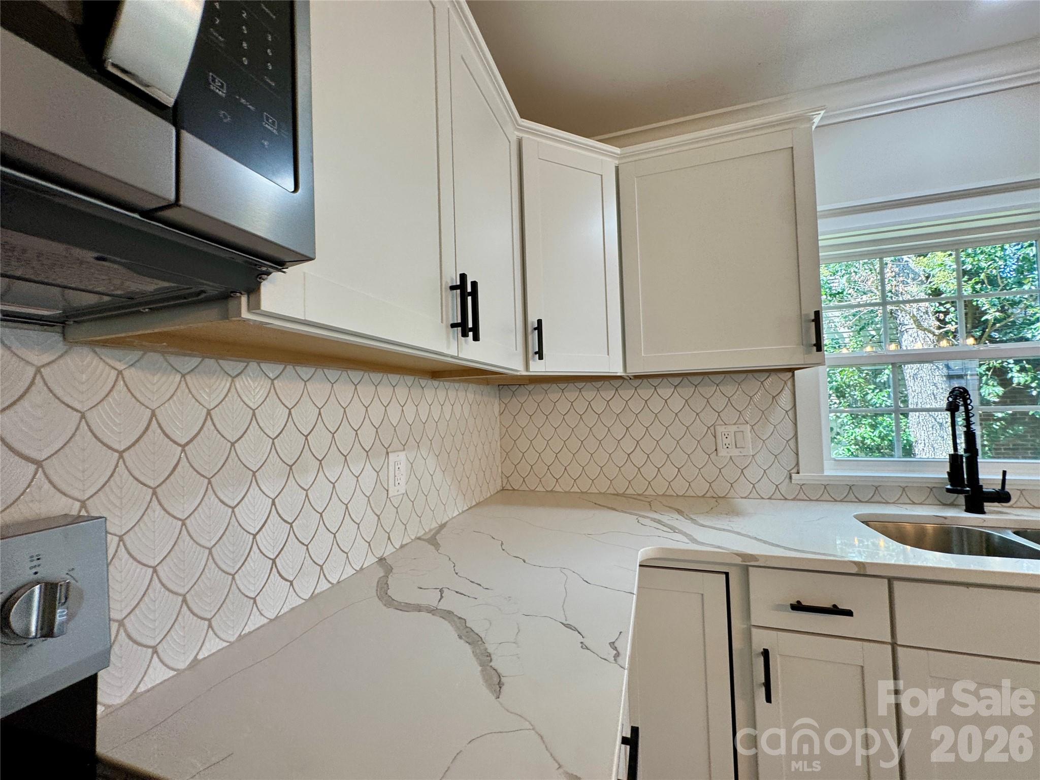 142 S Morrow Avenue — Albemarle