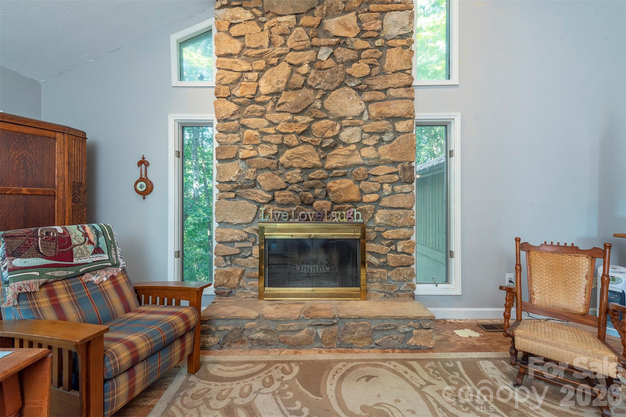 10 Chestnut Ridge Road — Mills River