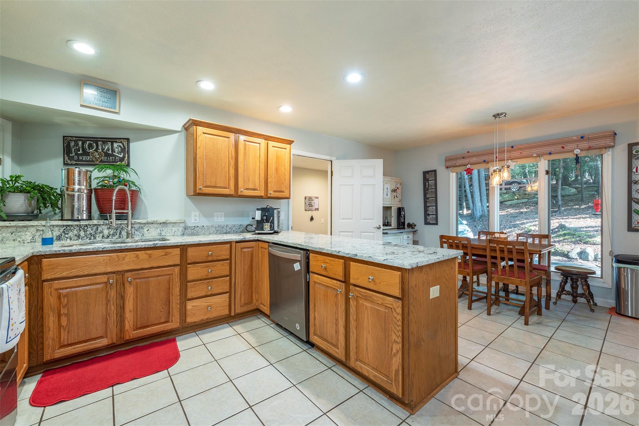 10 Chestnut Ridge Road — Mills River