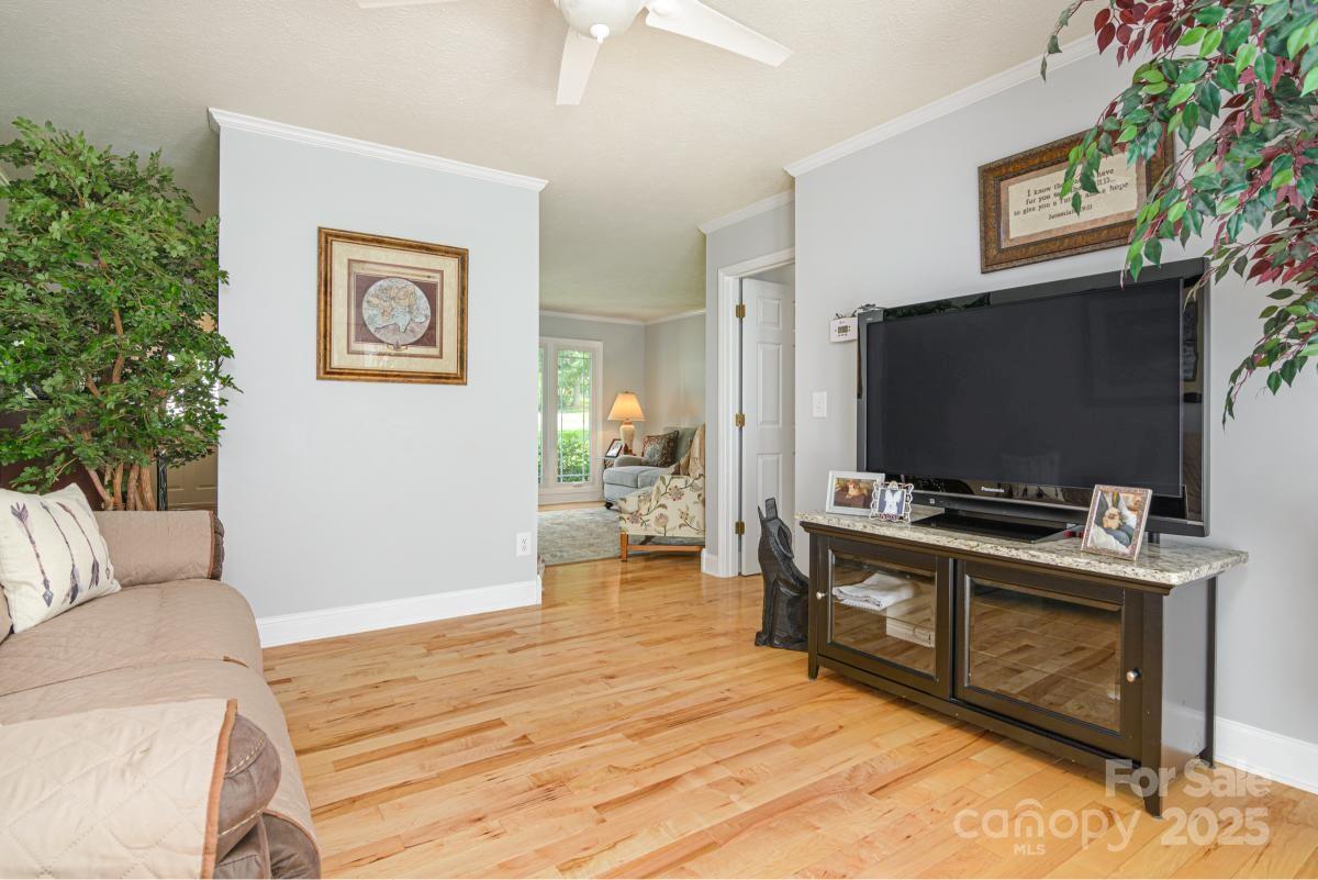 231 Kimberly Ann Drive — Hendersonville