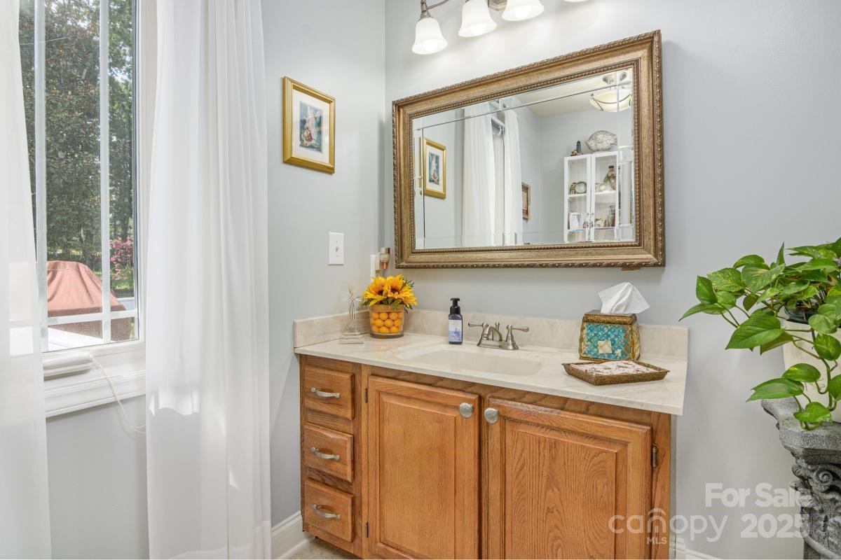 231 Kimberly Ann Drive — Hendersonville