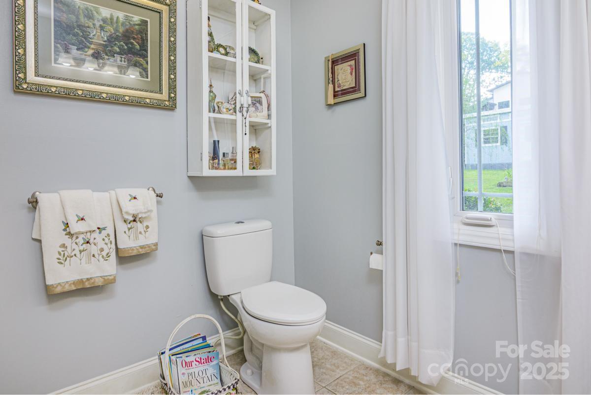 231 Kimberly Ann Drive — Hendersonville