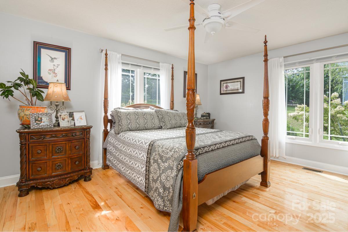231 Kimberly Ann Drive — Hendersonville