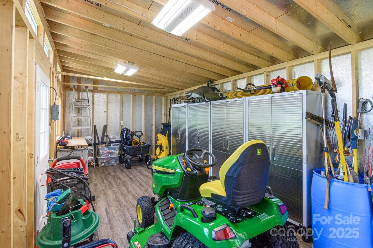 231 Kimberly Ann Drive — Hendersonville