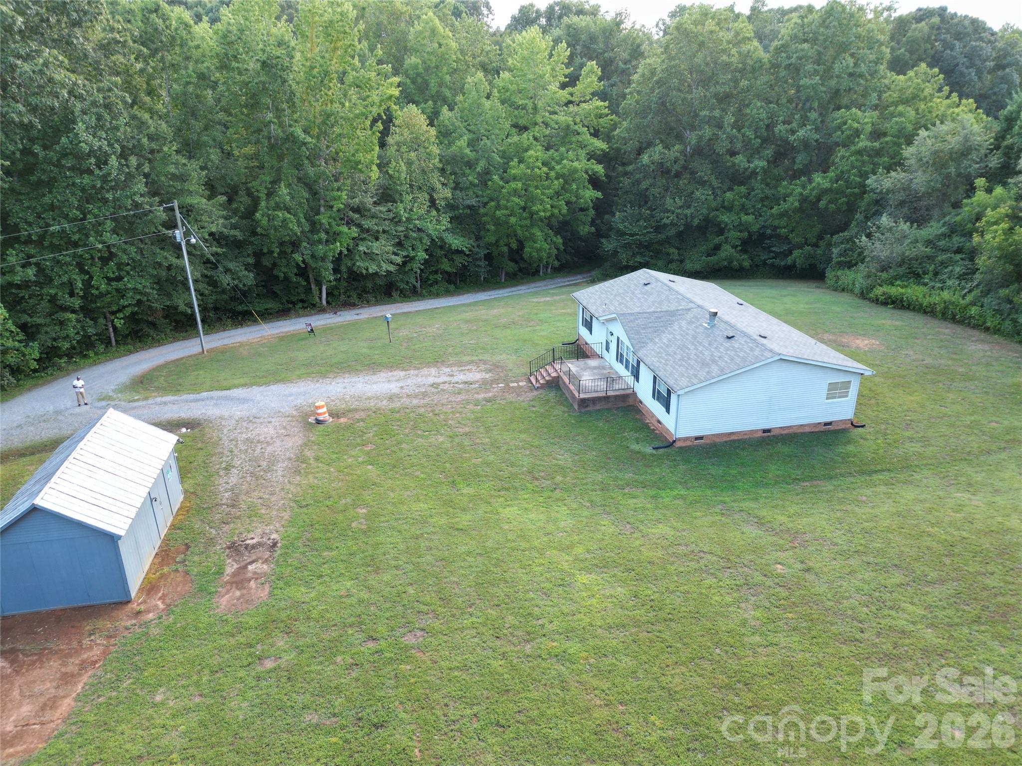 953 Bollinger Pond Drive — Clover