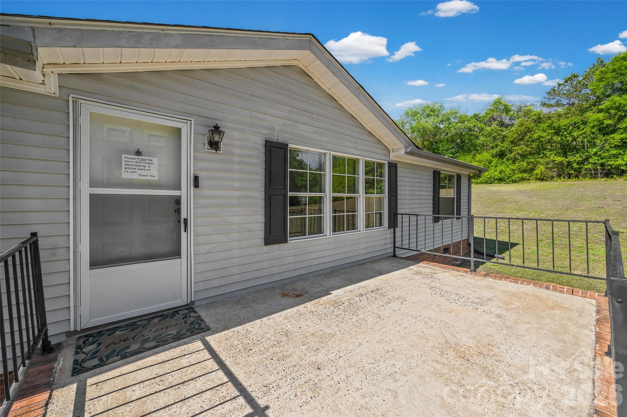 953 Bollinger Pond Drive — Clover