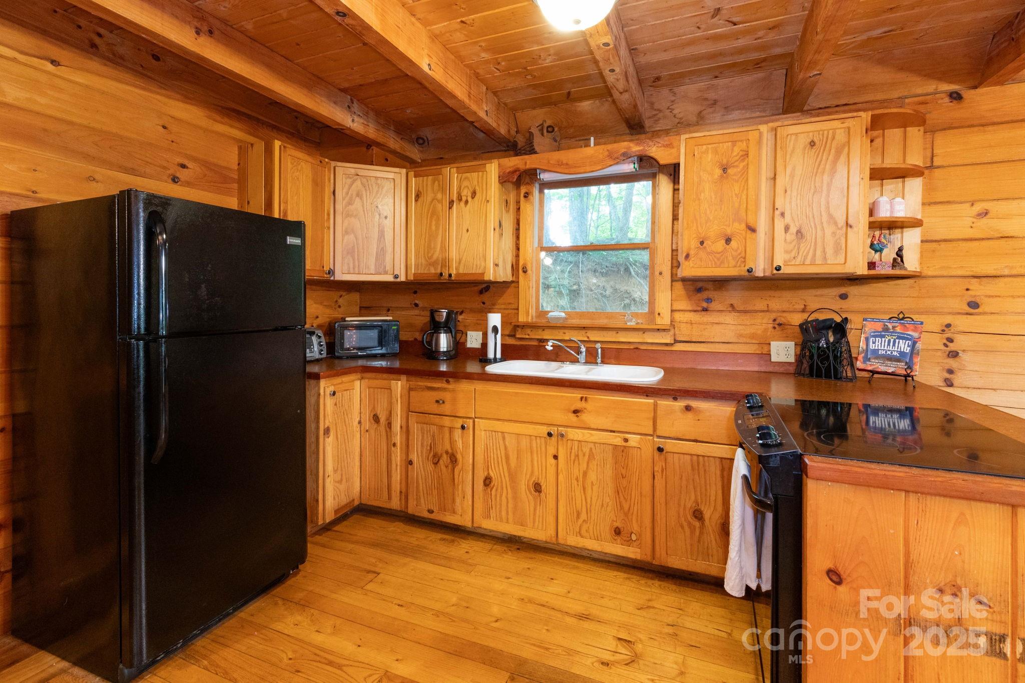 192 Granny Shepherd Road — Mars Hill