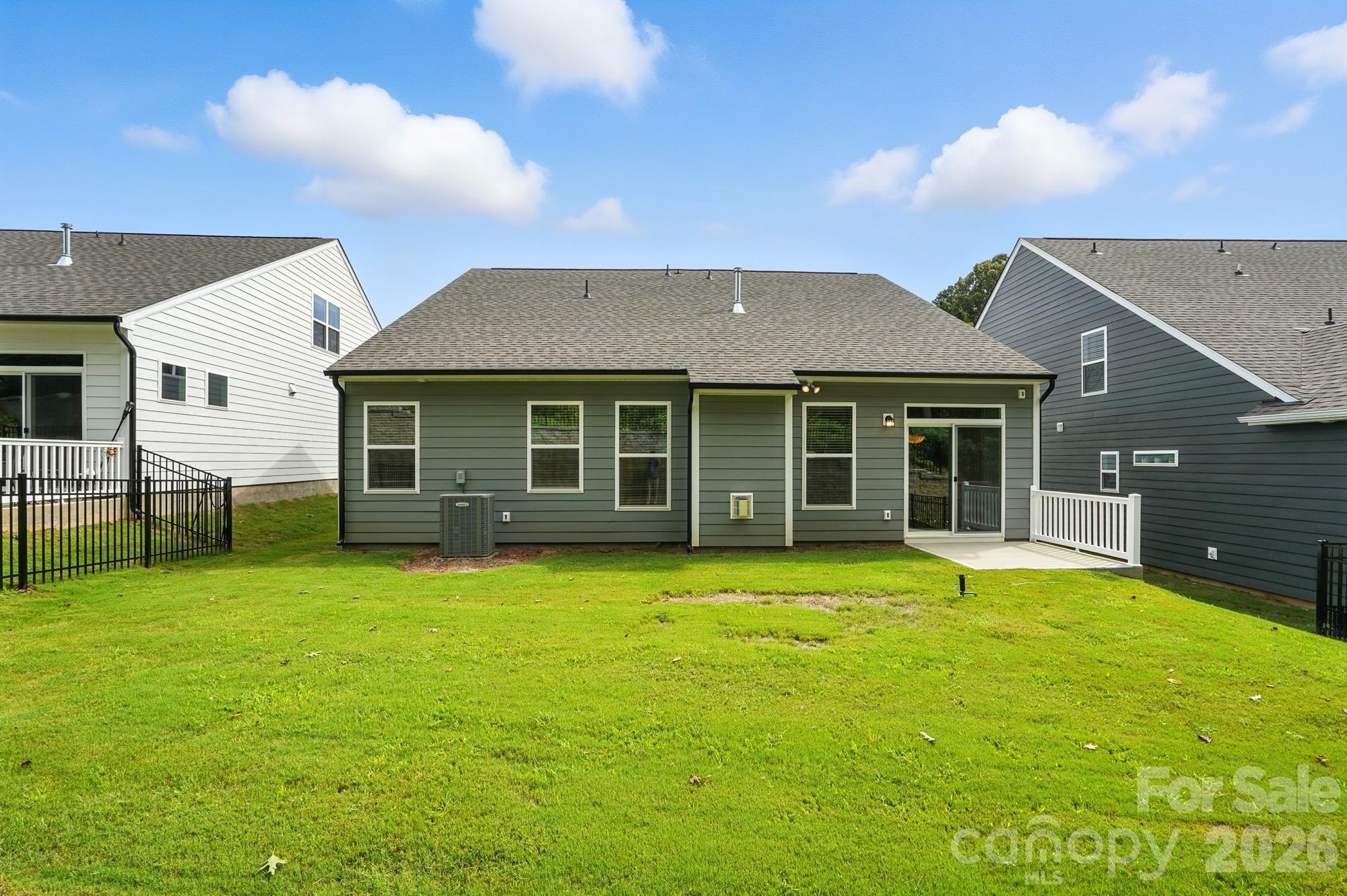 138 Prestwick Way — Mooresville