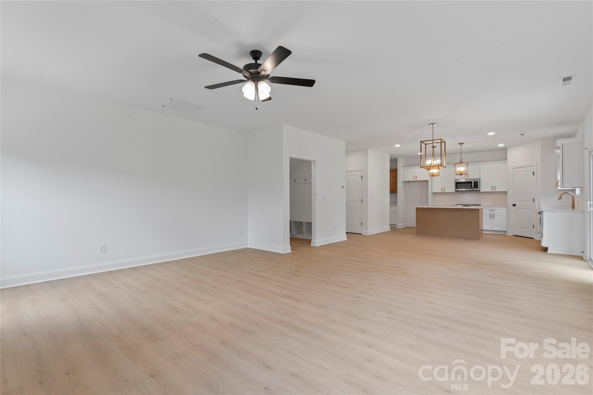 802 Patricia Avenue — Harrisburg