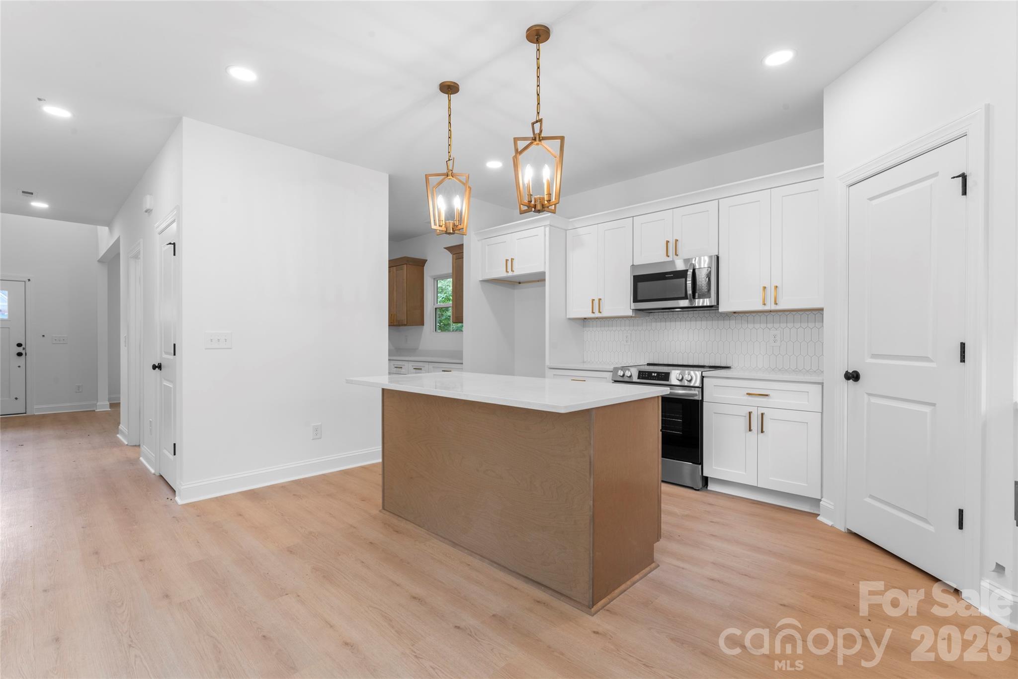 802 Patricia Avenue — Harrisburg