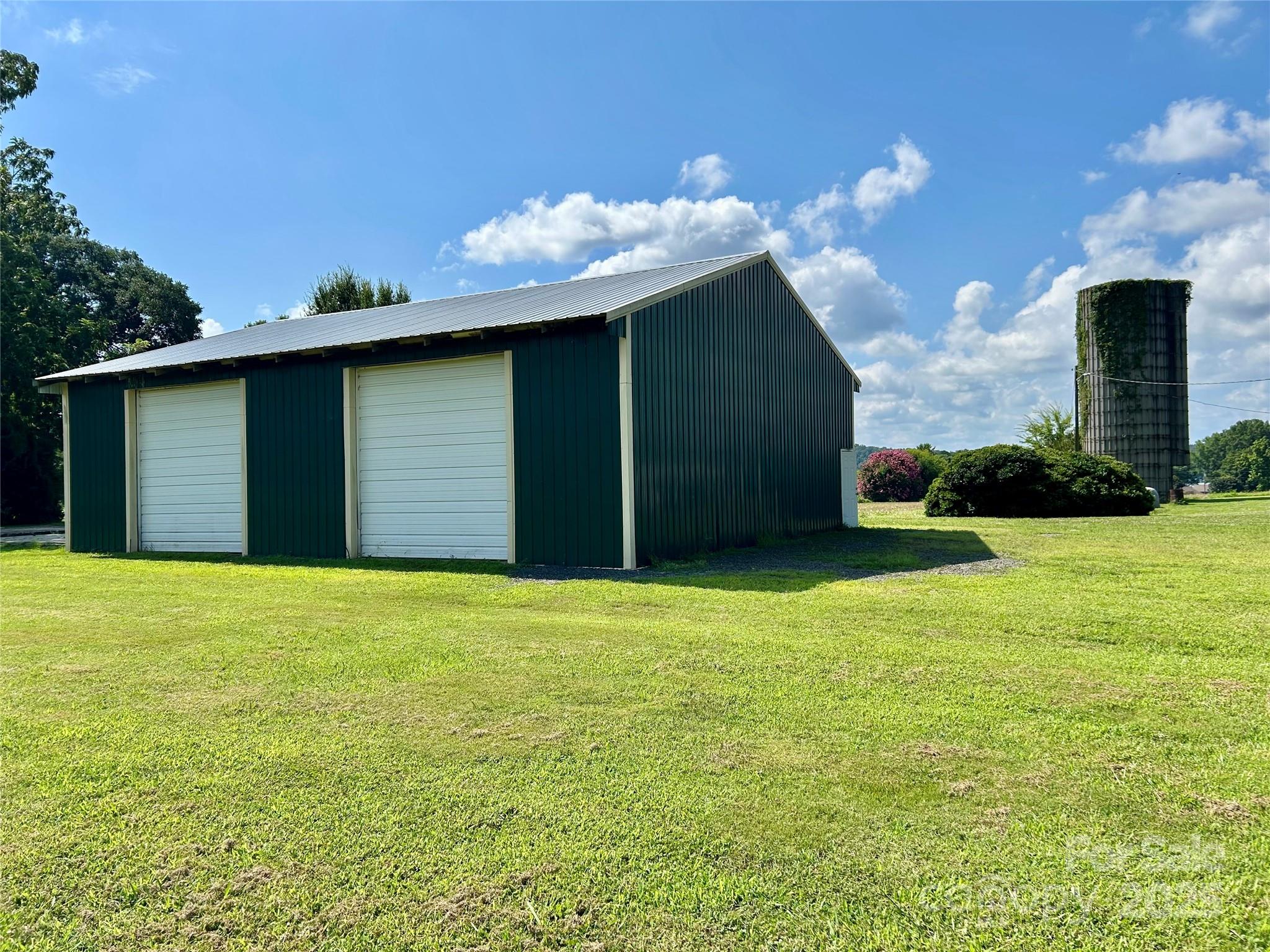 16801 Randalls Ferry Road — Norwood