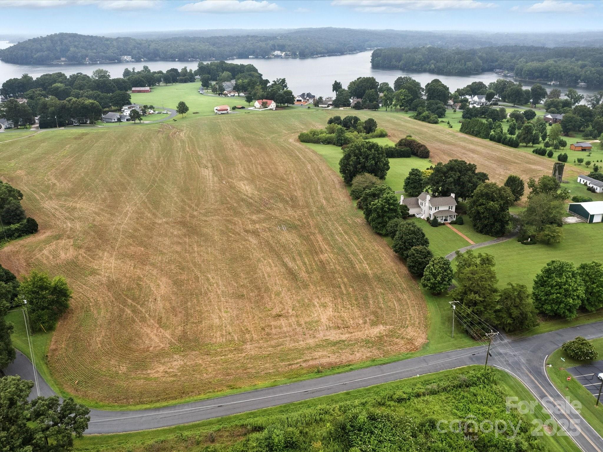 16801 Randalls Ferry Road — Norwood