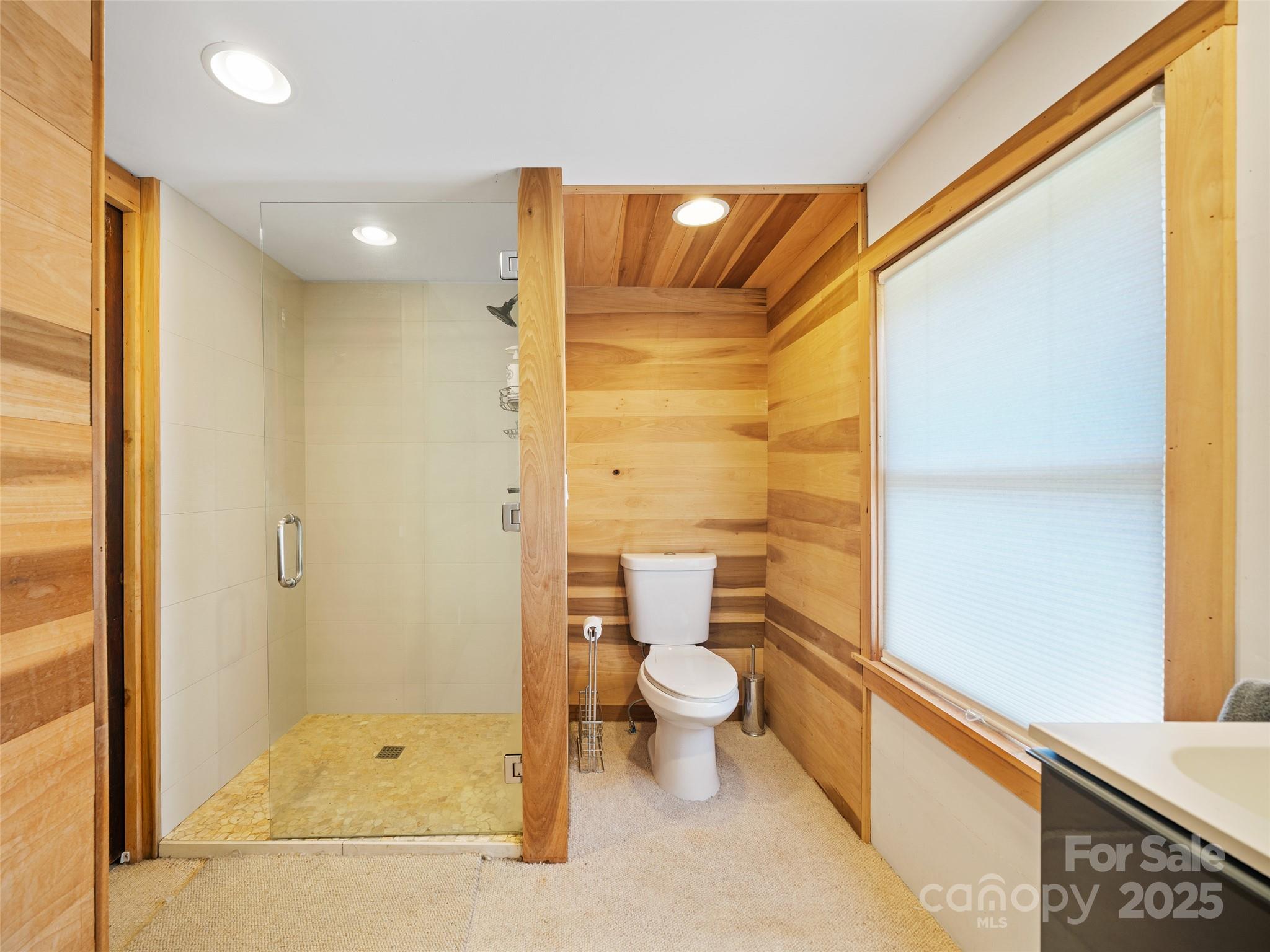 9065 NC 63 Highway — Leicester