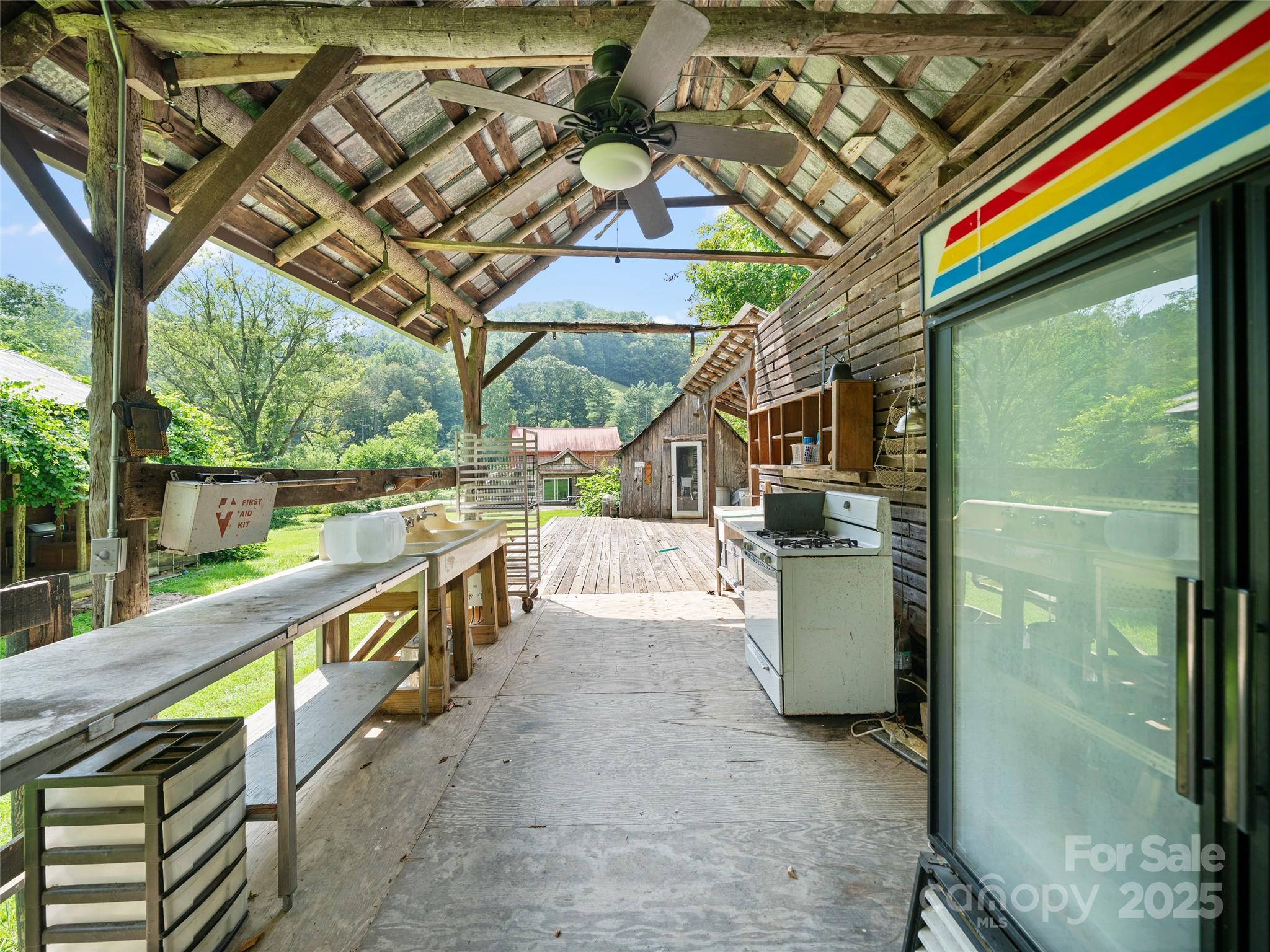 9065 NC 63 Highway — Leicester