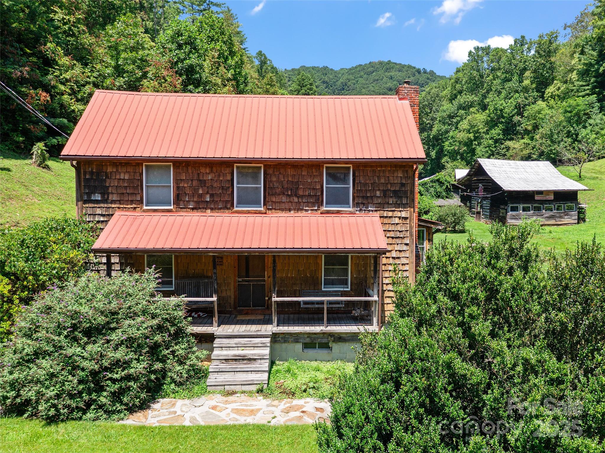 9065 NC 63 Highway — Leicester