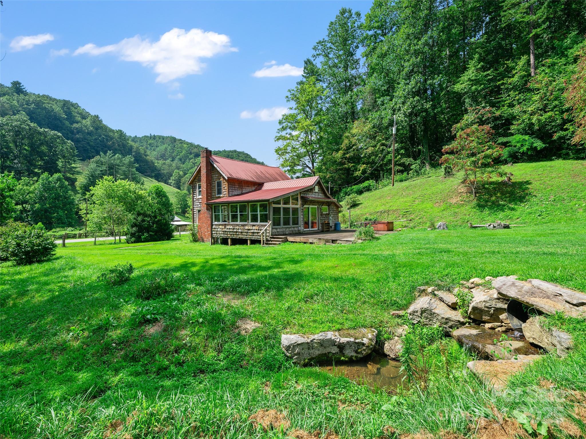 9065 NC 63 Highway — Leicester