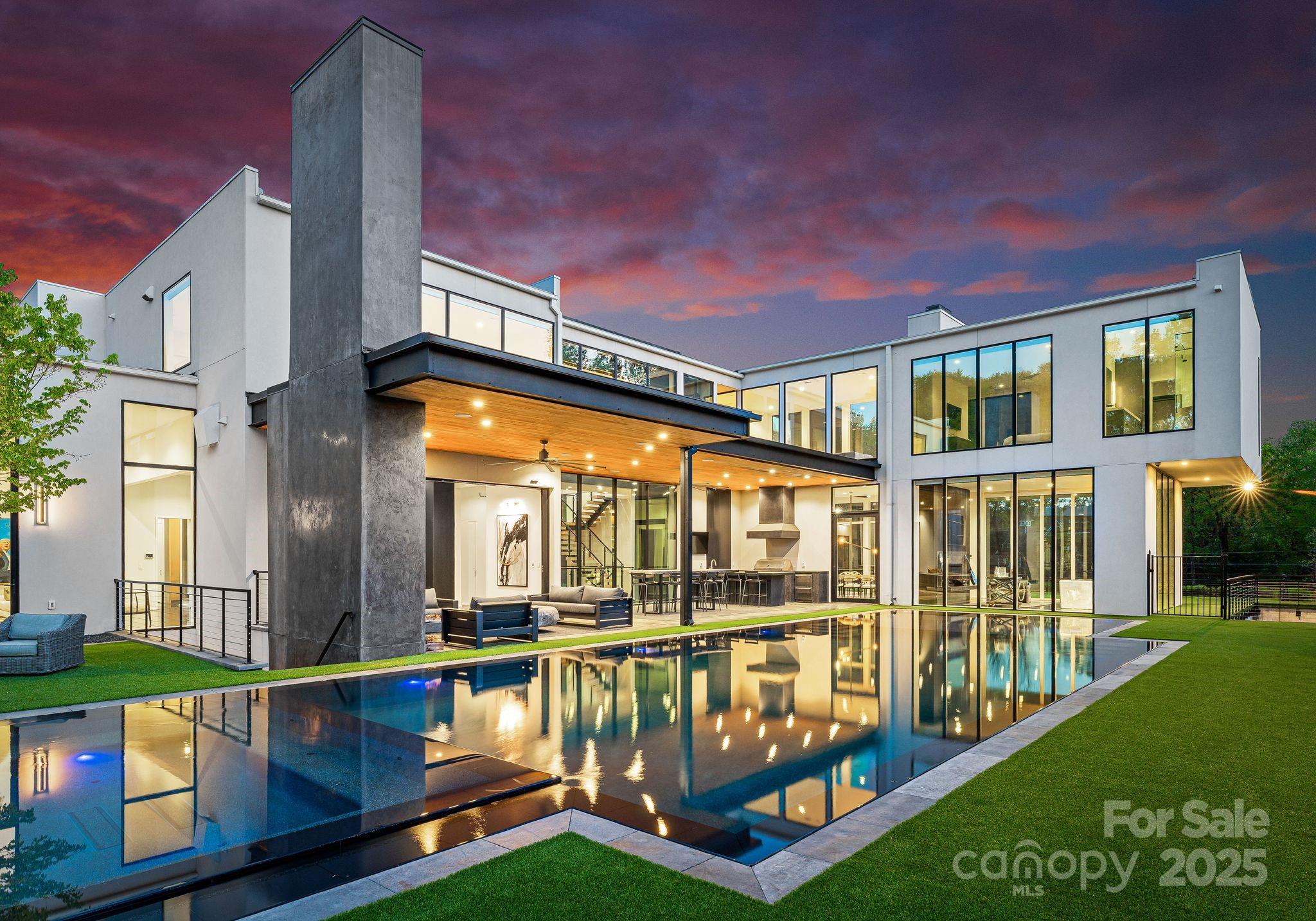 4817 Carmel Park Drive — Charlotte