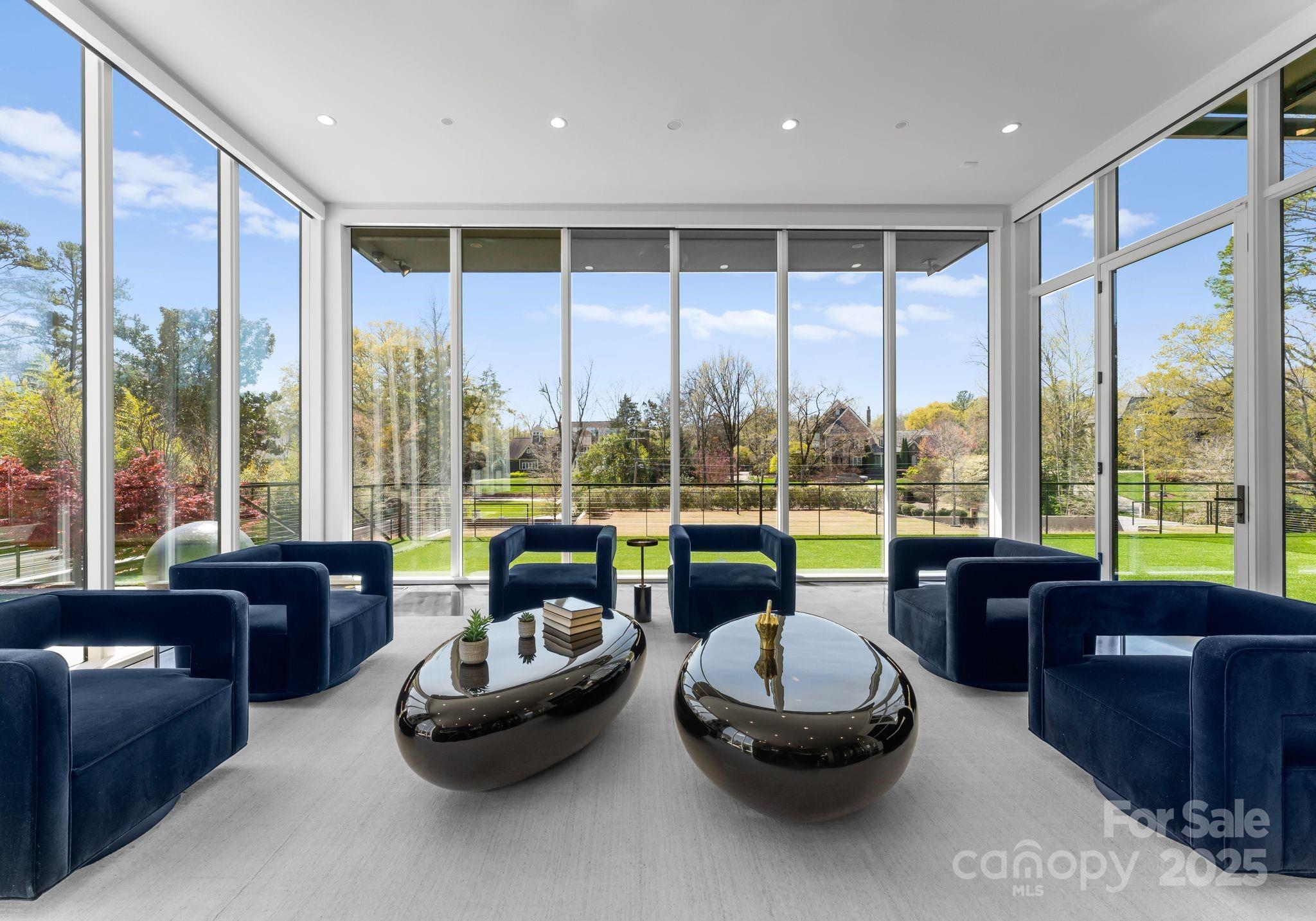 4817 Carmel Park Drive — Charlotte