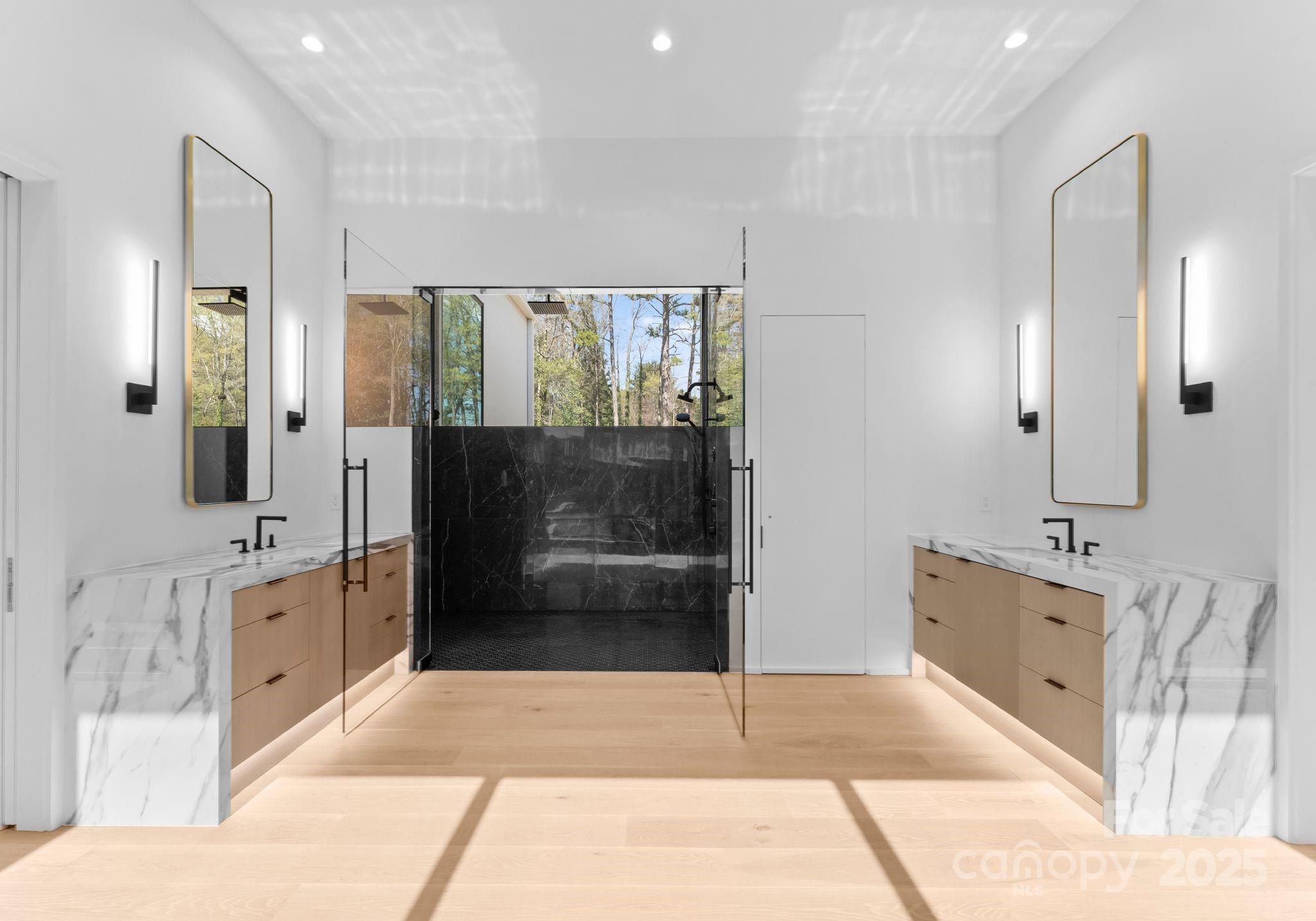 4817 Carmel Park Drive — Charlotte