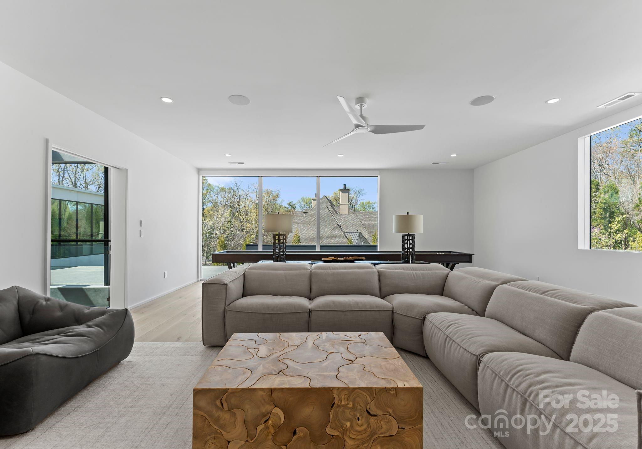 4817 Carmel Park Drive — Charlotte