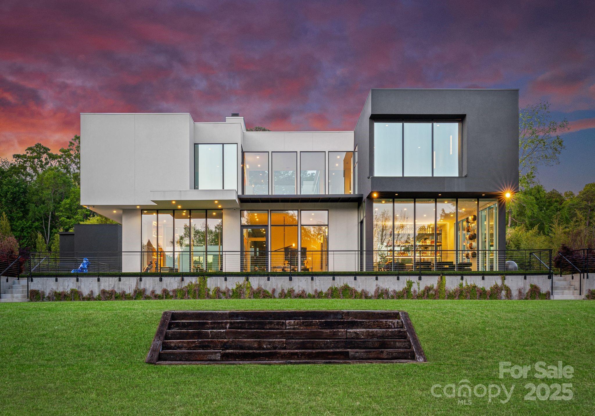 4817 Carmel Park Drive — Charlotte