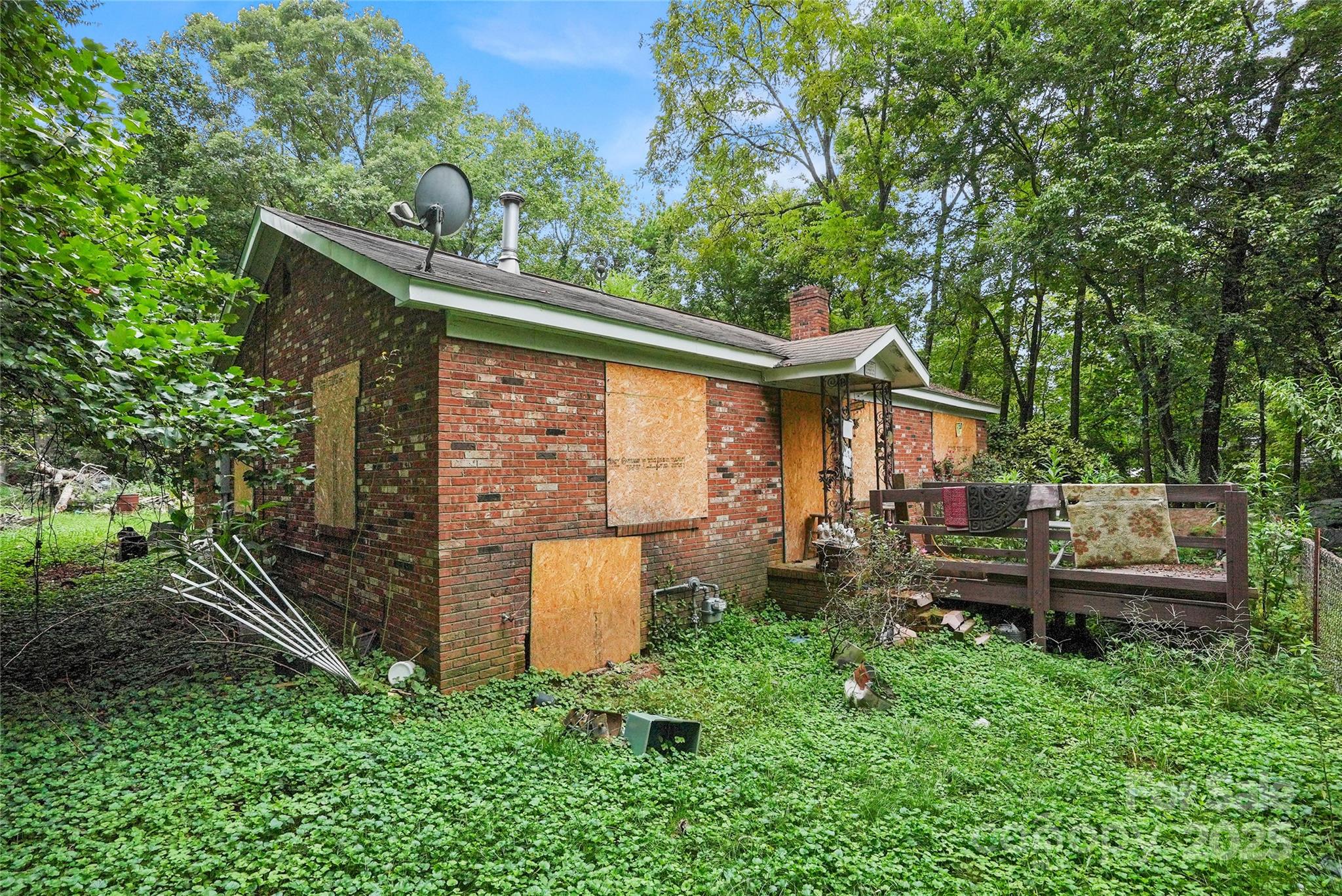 6109 Paw Creek Road — Charlotte