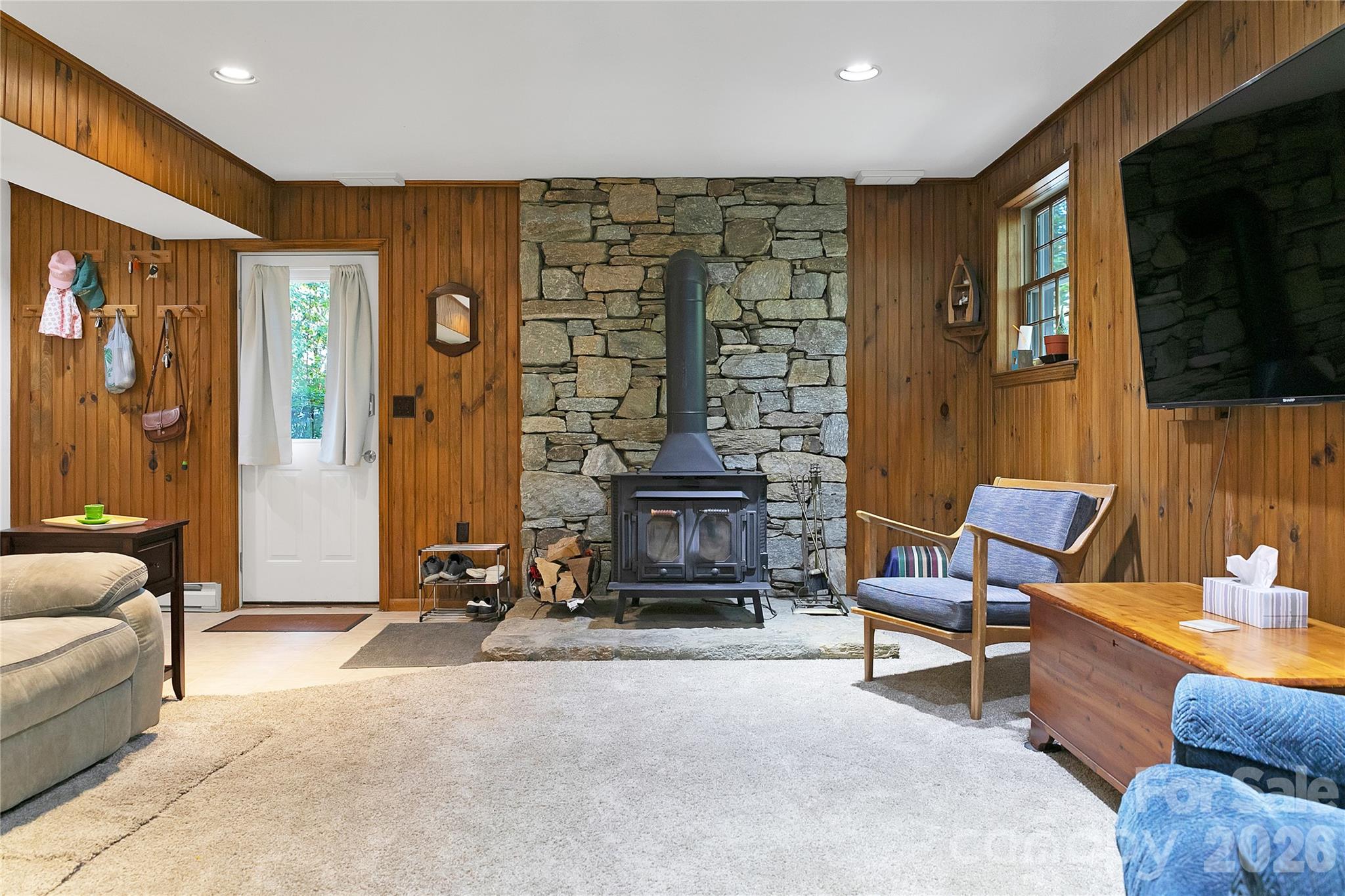 239 Three Mile Knob Road — Pisgah Forest